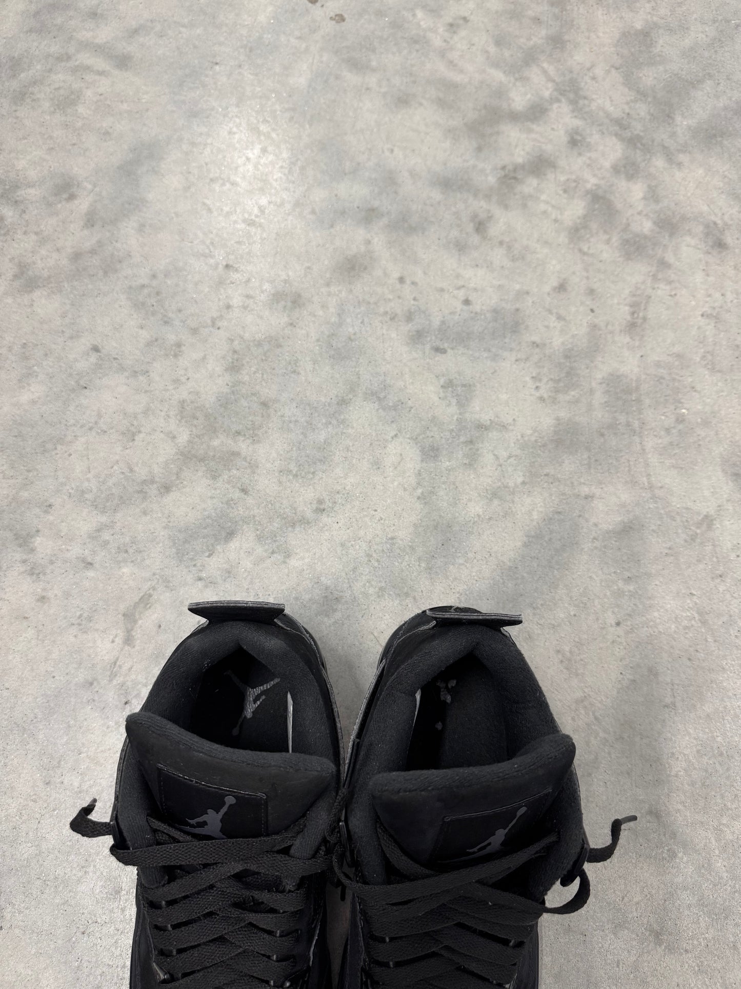 JORDAN 4 “ Black Cat “