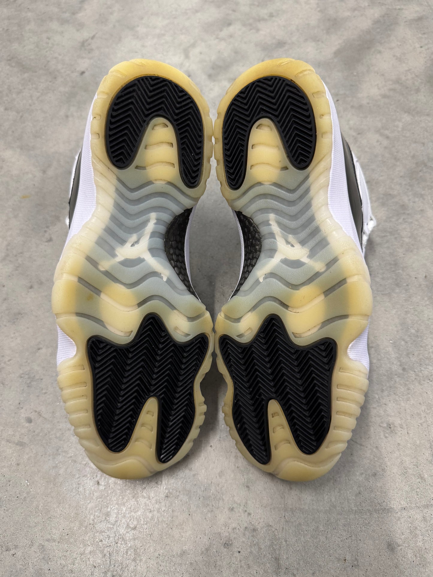 JORDAN 11 “ Defining Moments “