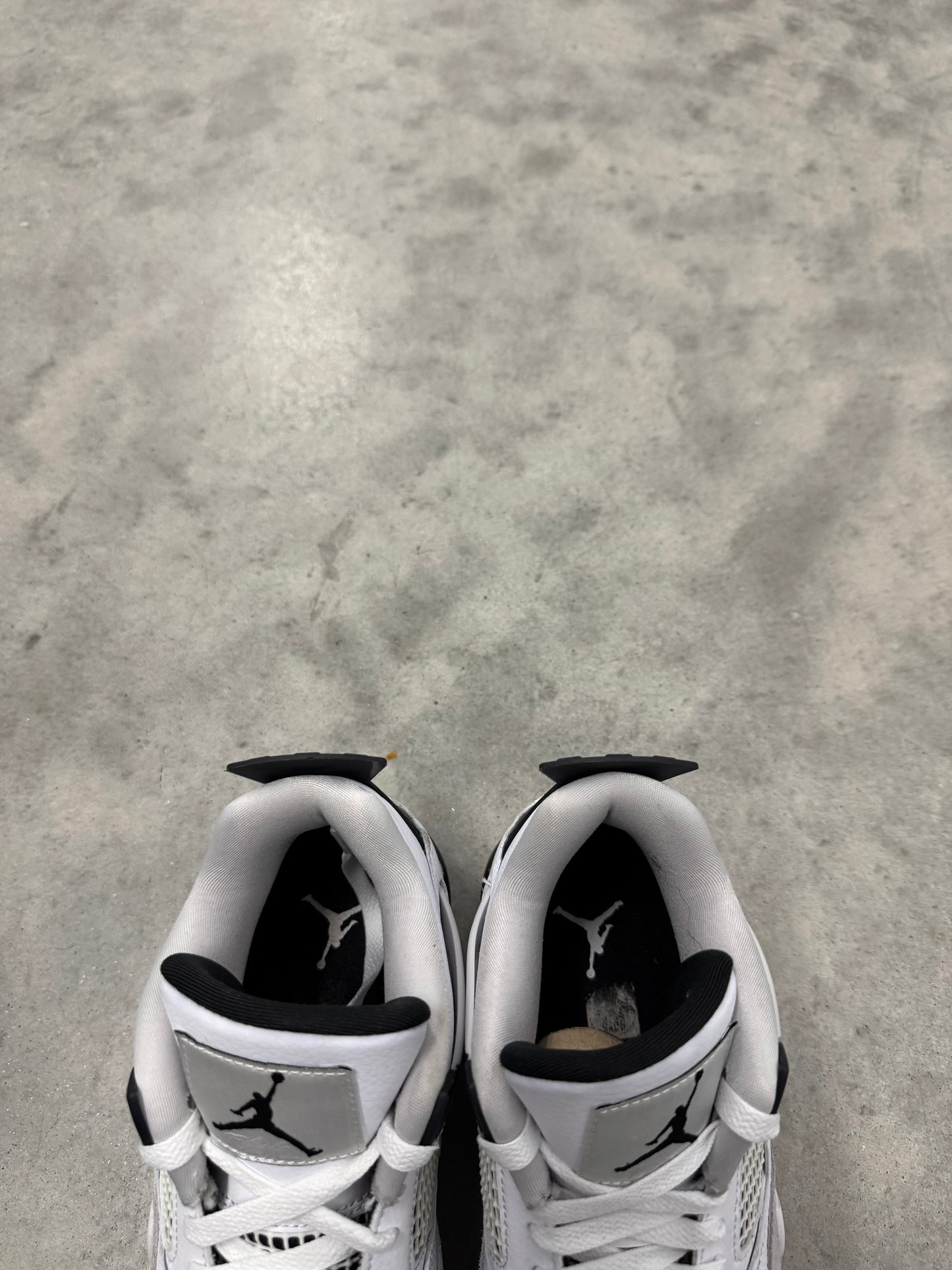 JORDAN 4 “ Military Black “