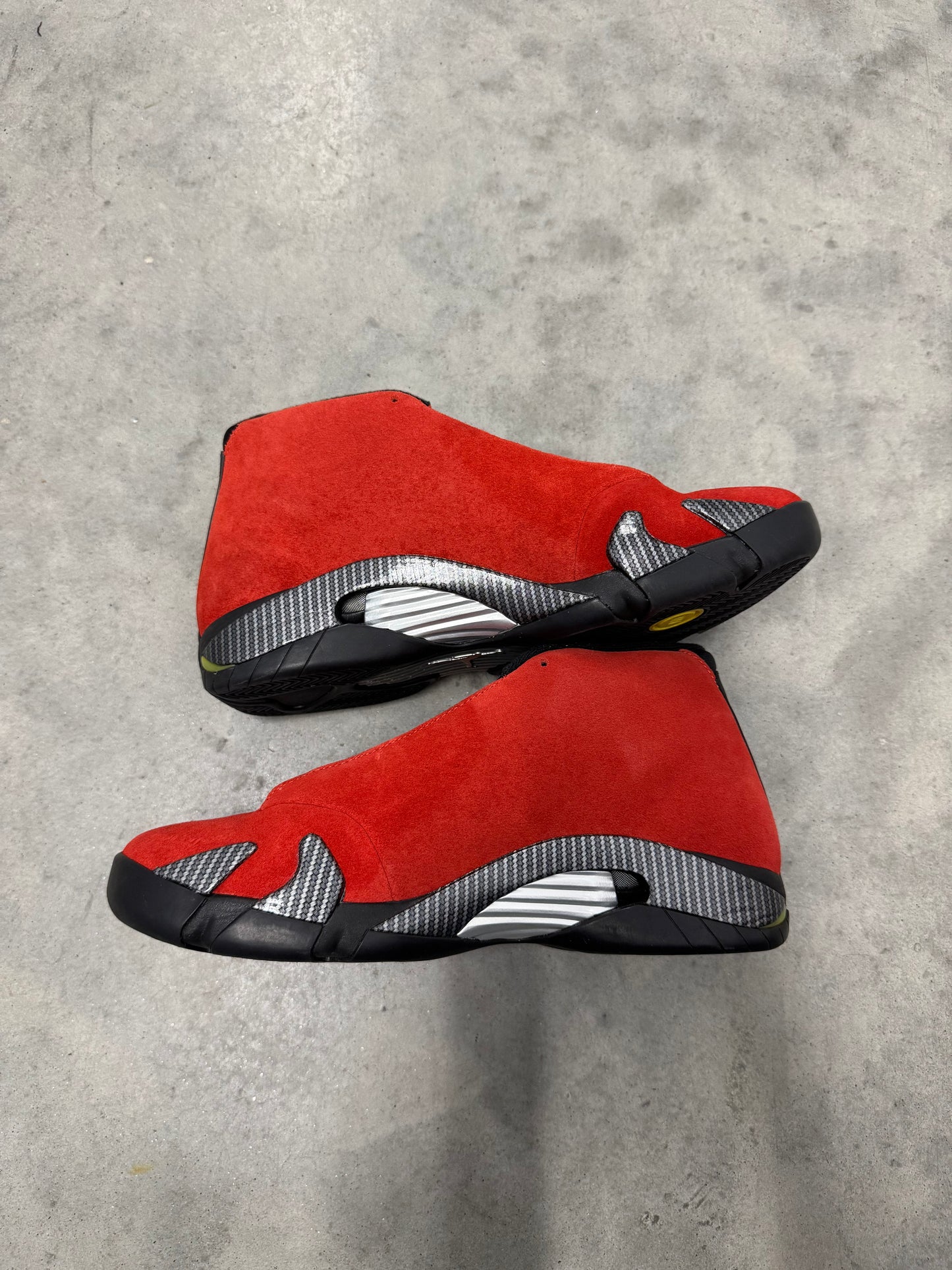 JORDAN 14 “ Ferrari “