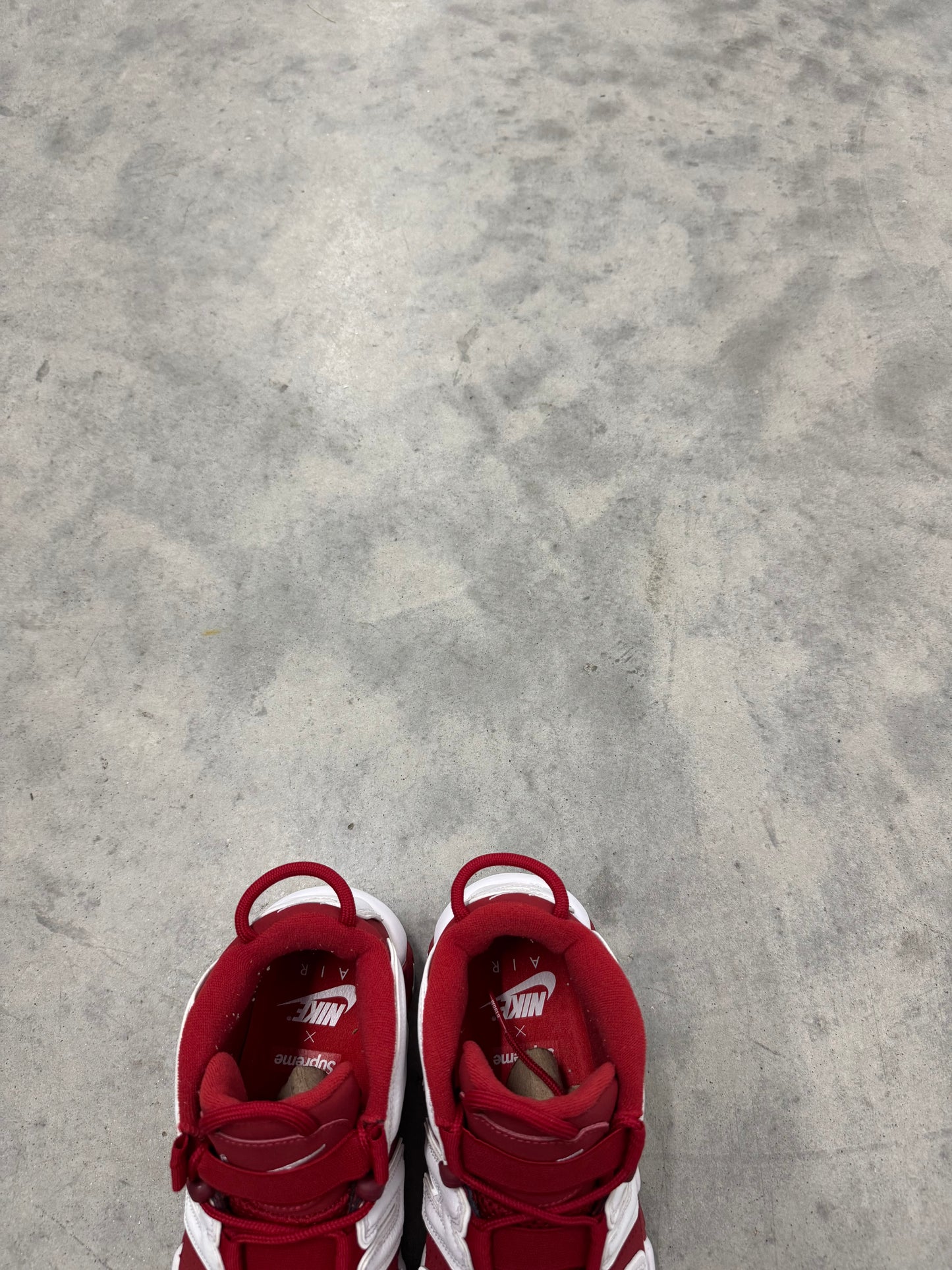 SUPREME AIR MORE UPTEMPO “ Red “