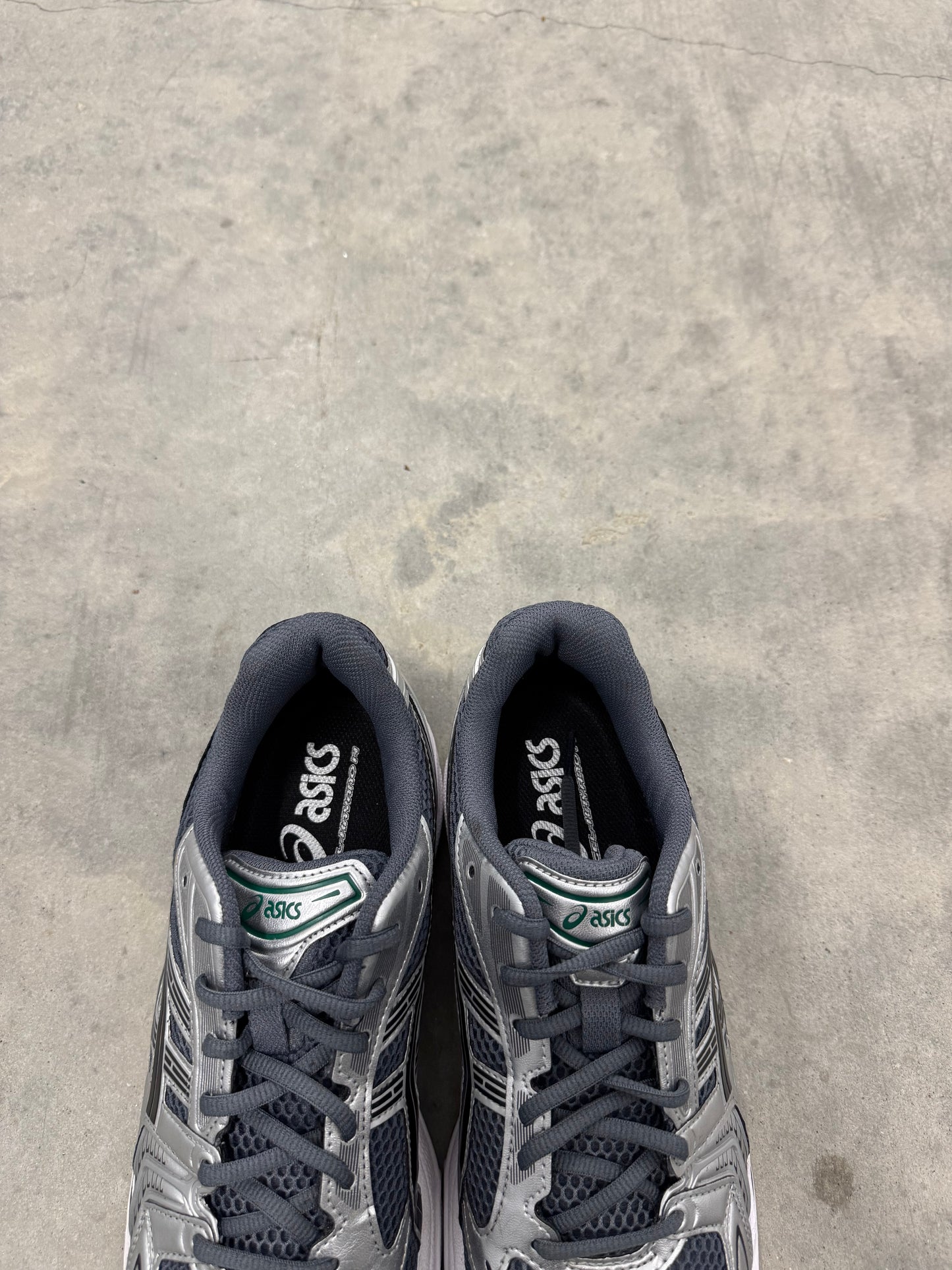 ASICS GEL-KAYANO 14 “ Metropolis Jasper Green “