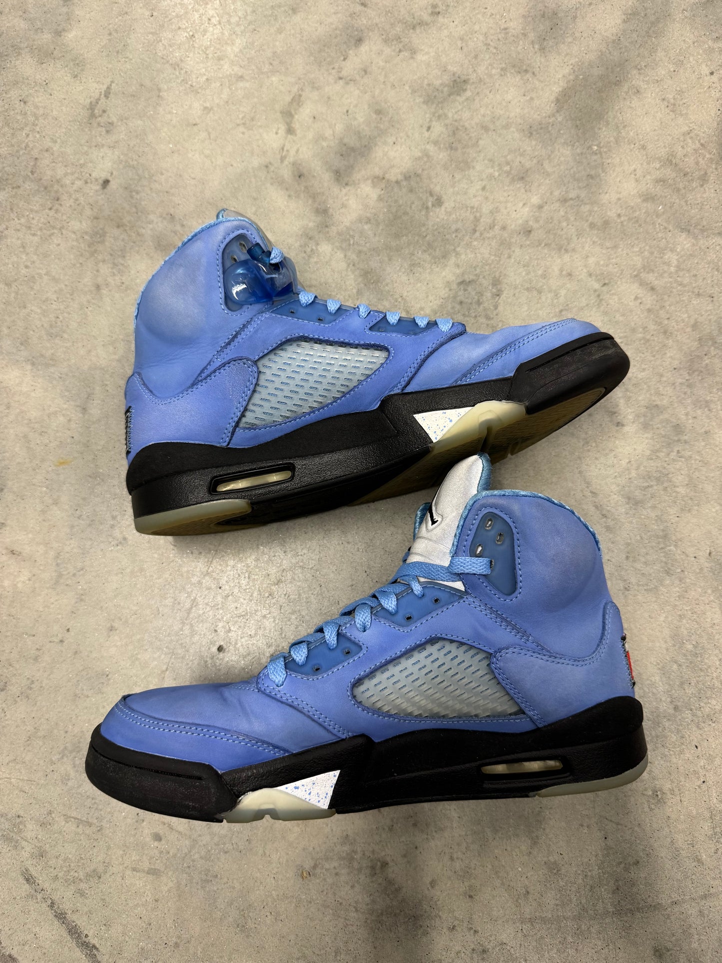 JORDAN 5 “ UNC “