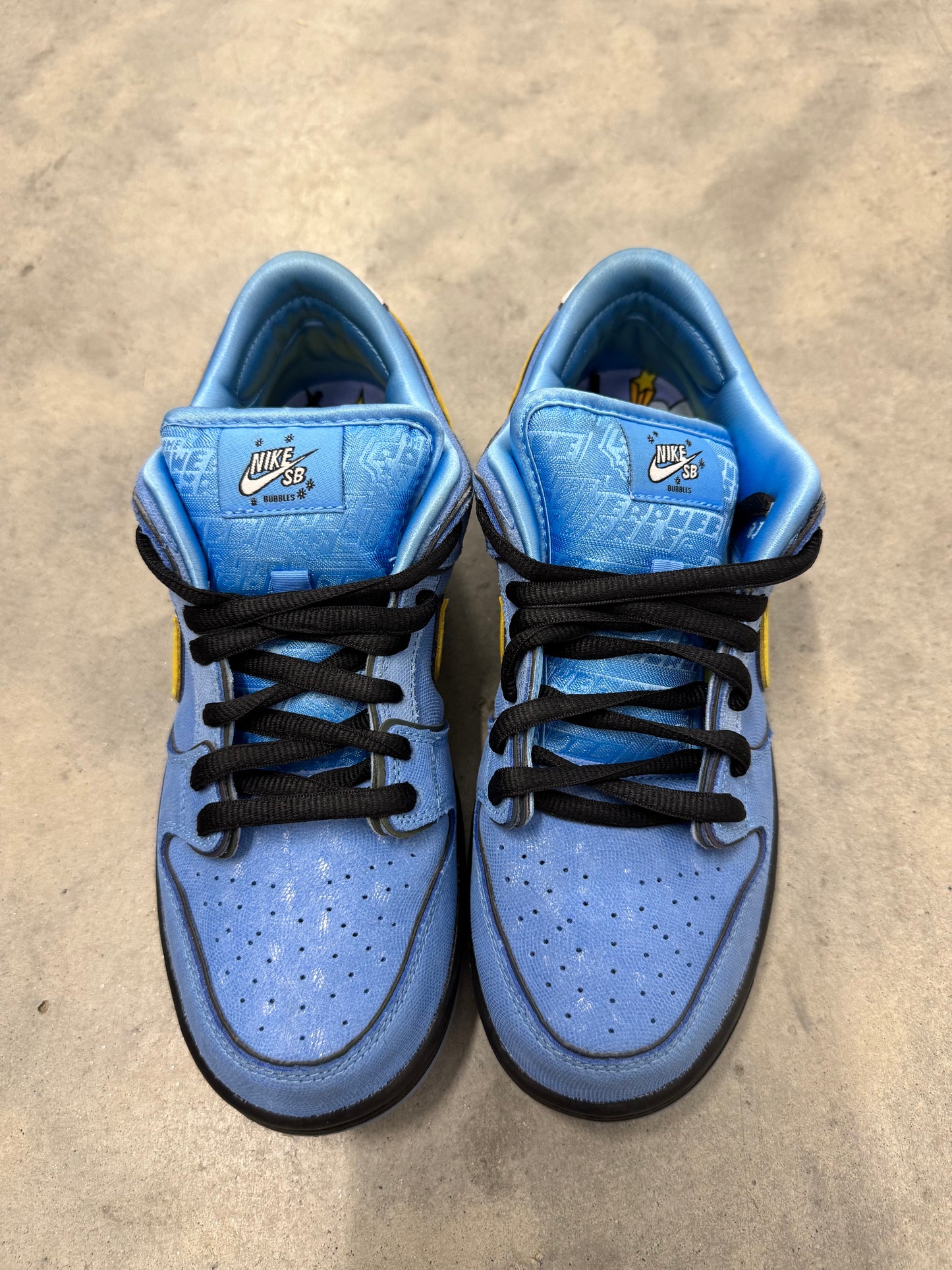 THE POWERPUFF GIRLS NIKE SB DUNK LOW “ Bubbles “
