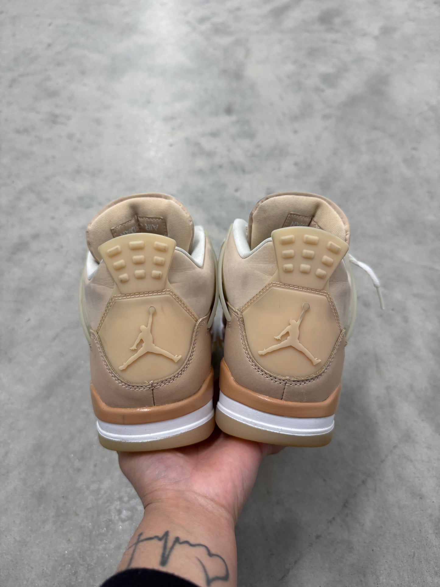 JORDAN 4 “ Shimmer “