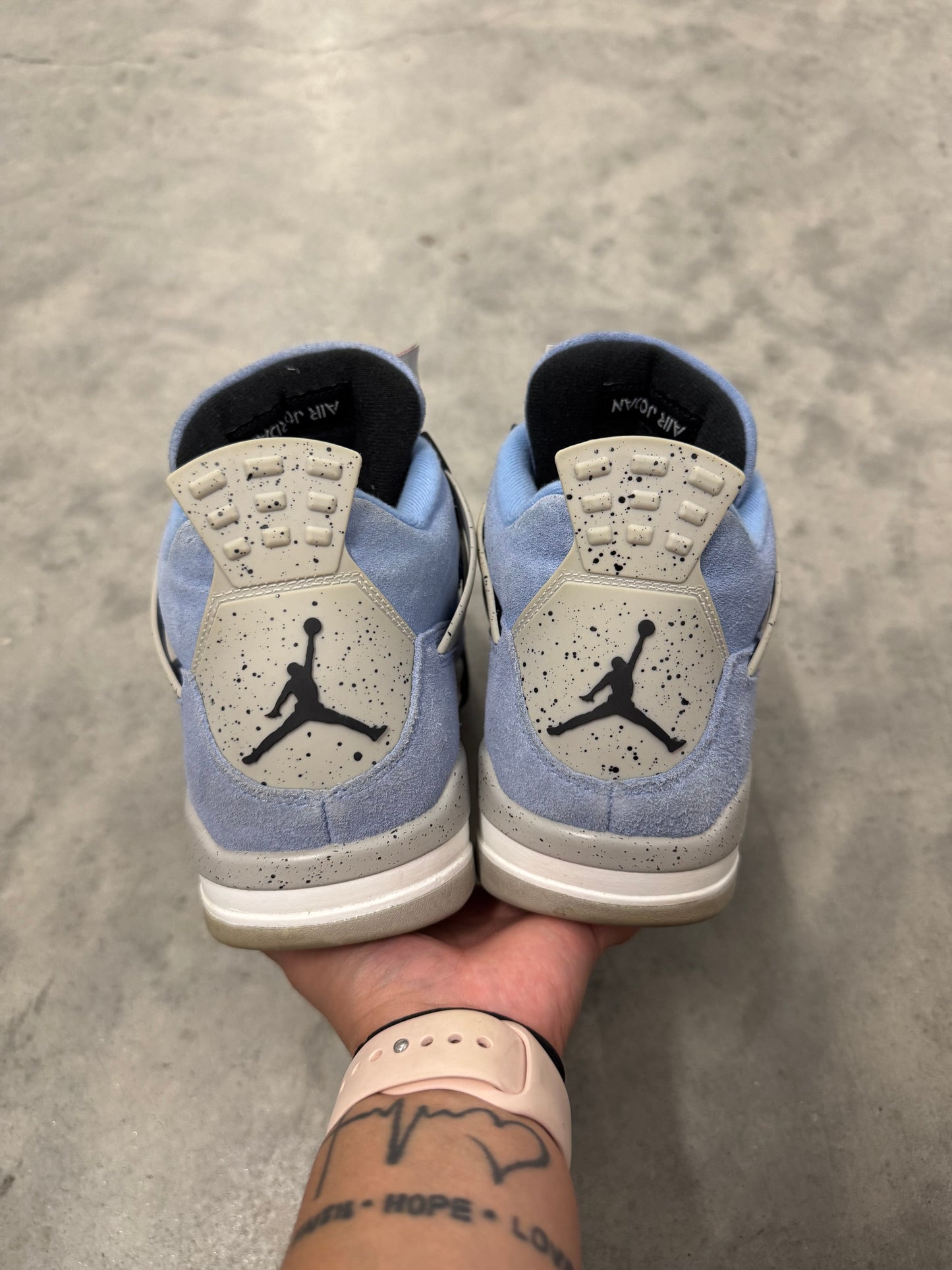 JORDAN 4 “ University Blue “