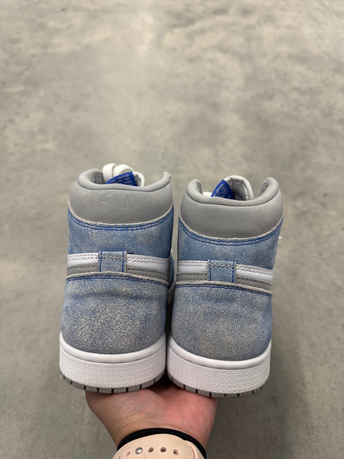 JORDAN 1 “ Hyper Royal “
