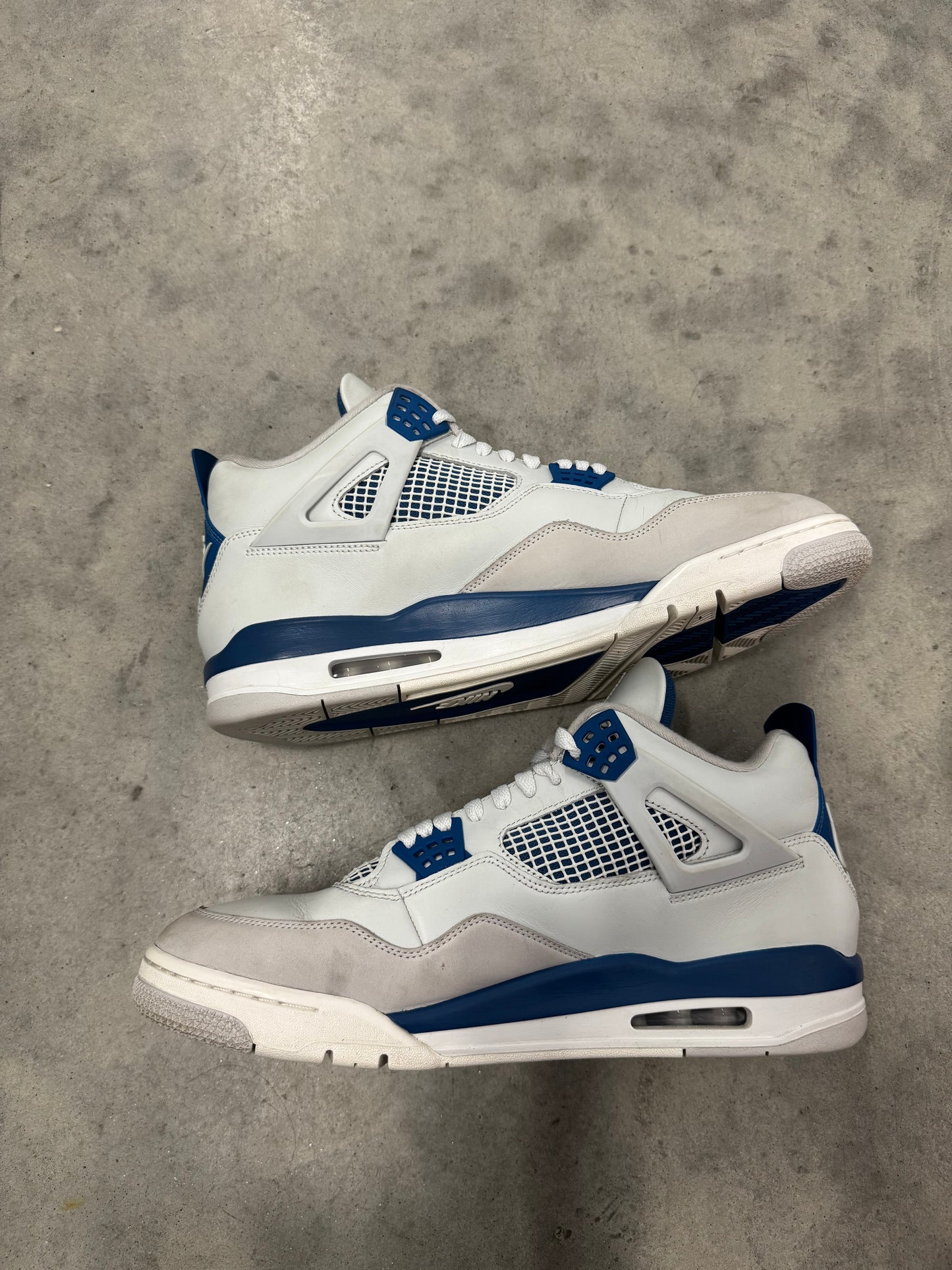 JORDAN 4 “ Military Blue “