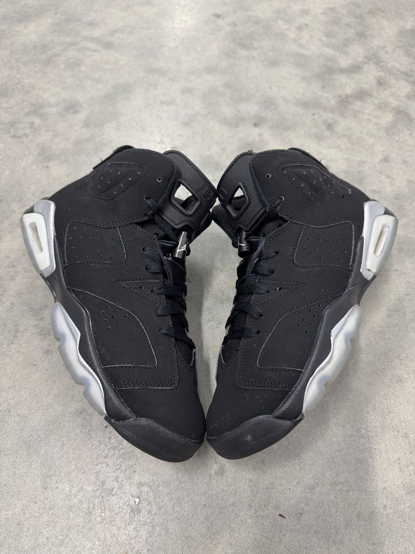 JORDAN 6 “ Chrome “