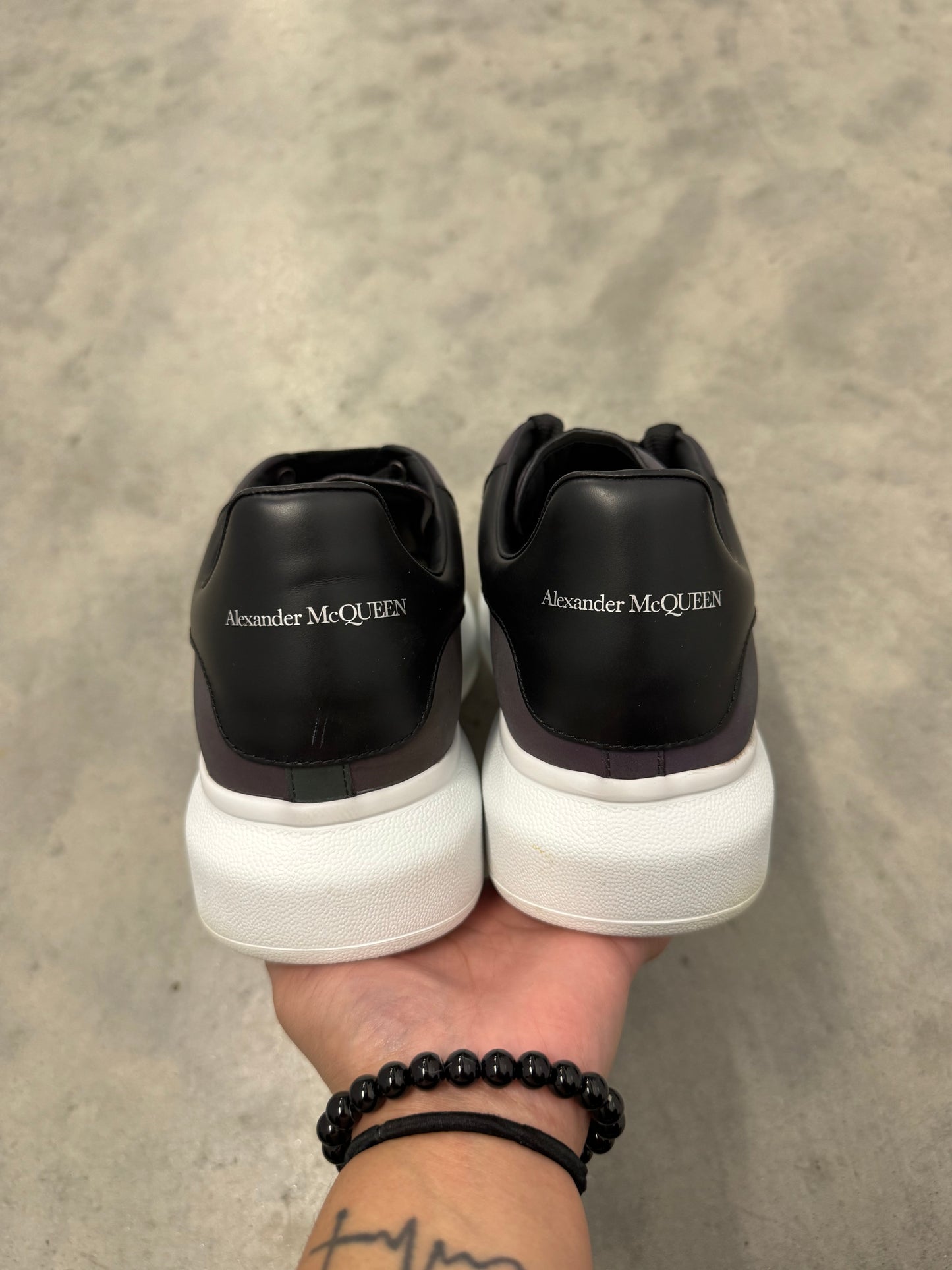 ALEXANDER MCQUEEN OVERSIZED SNEAKER “ Beetle Iridescent “