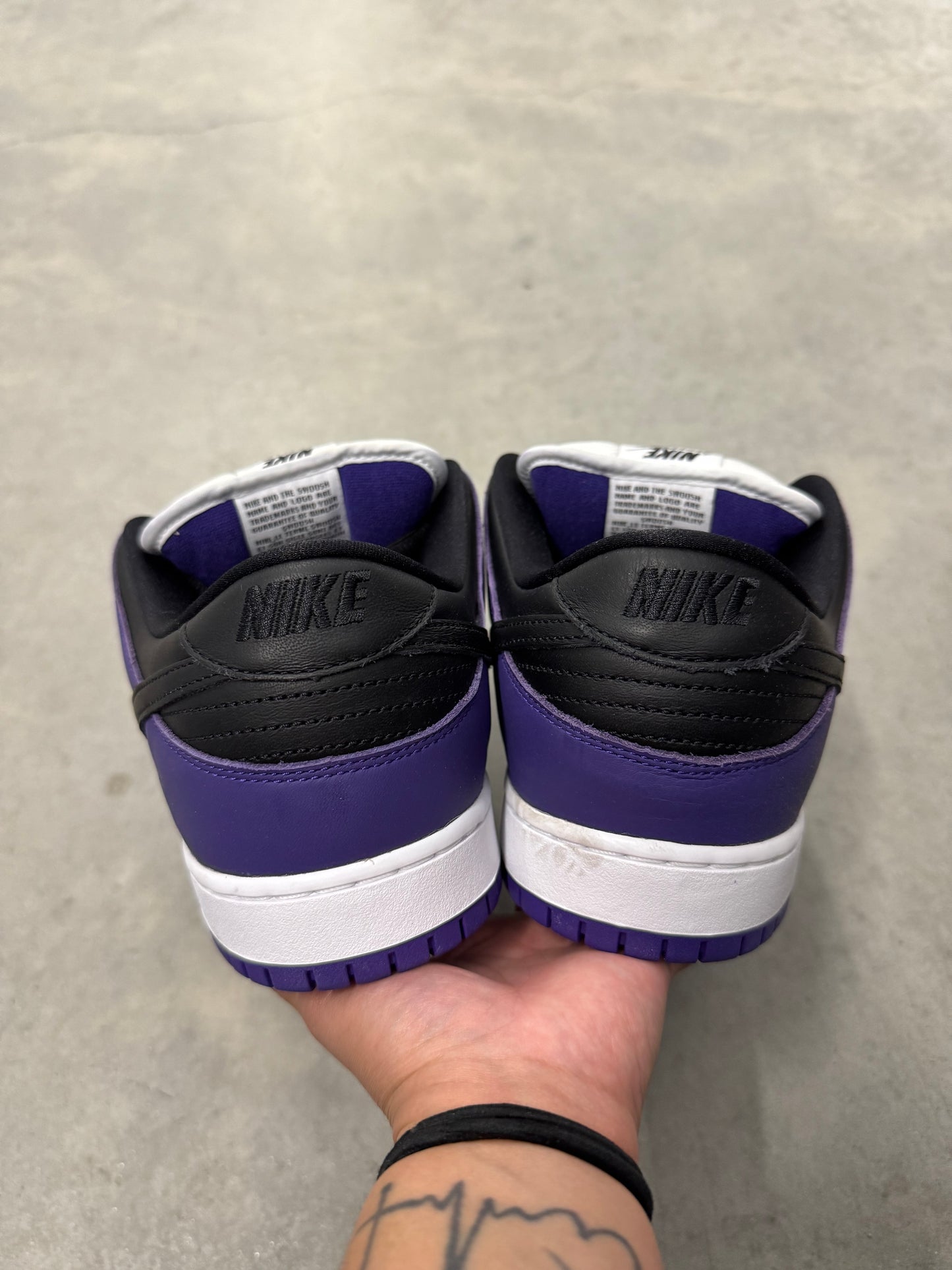 NIKE SB DUNK LOW PRO “ Court Purple “