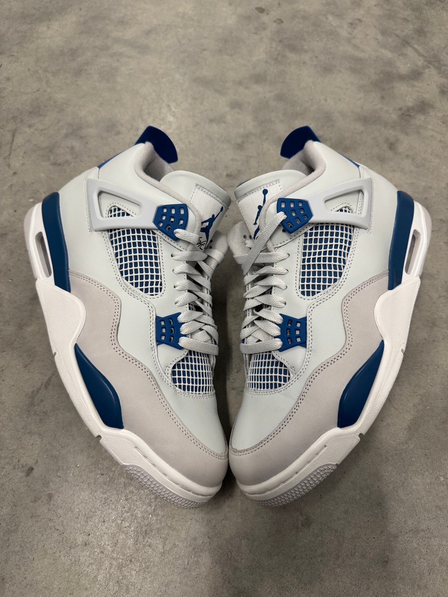JORDAN 4 “ Military Blue “