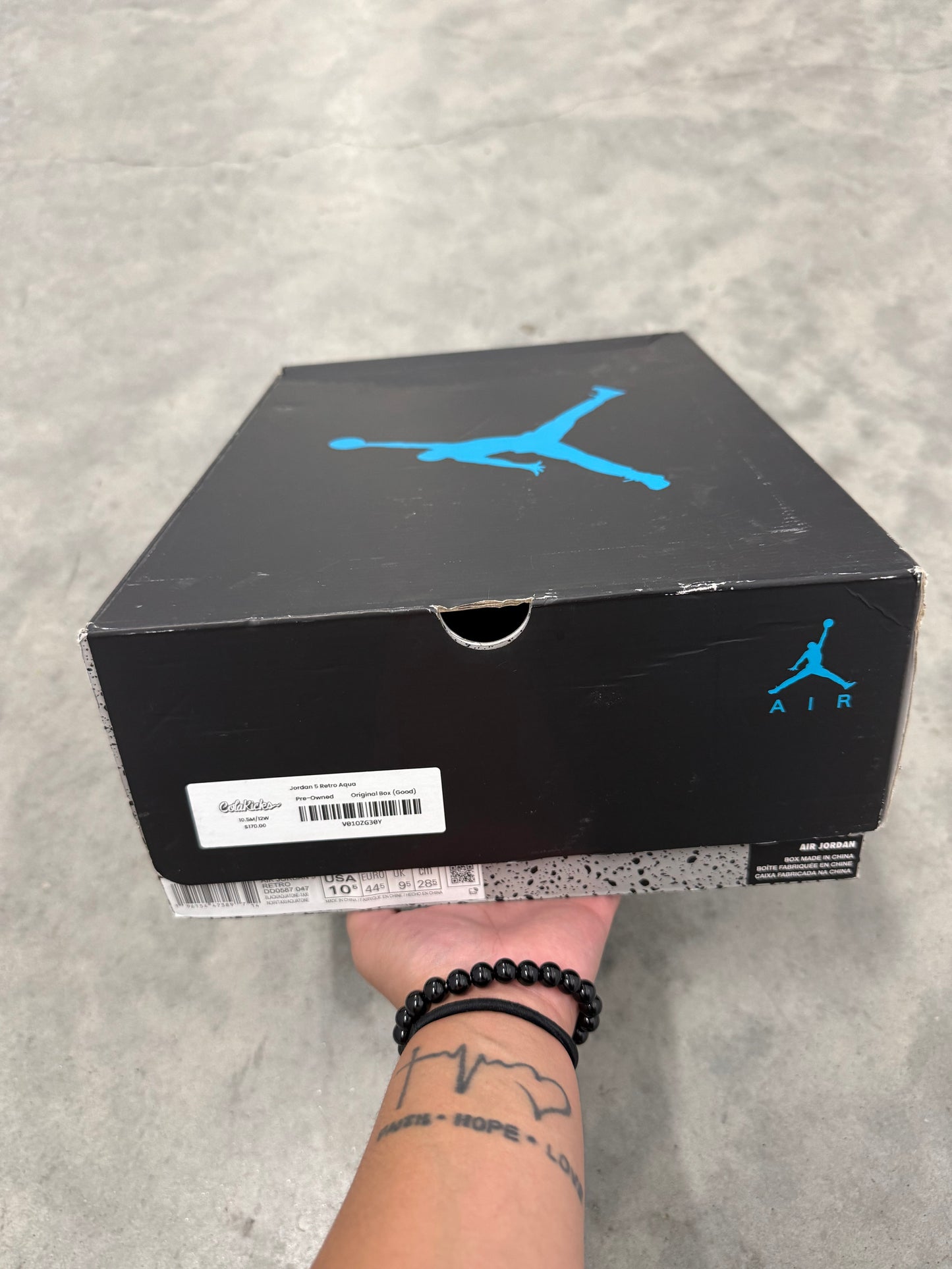 JORDAN 5 “ Aqua “
