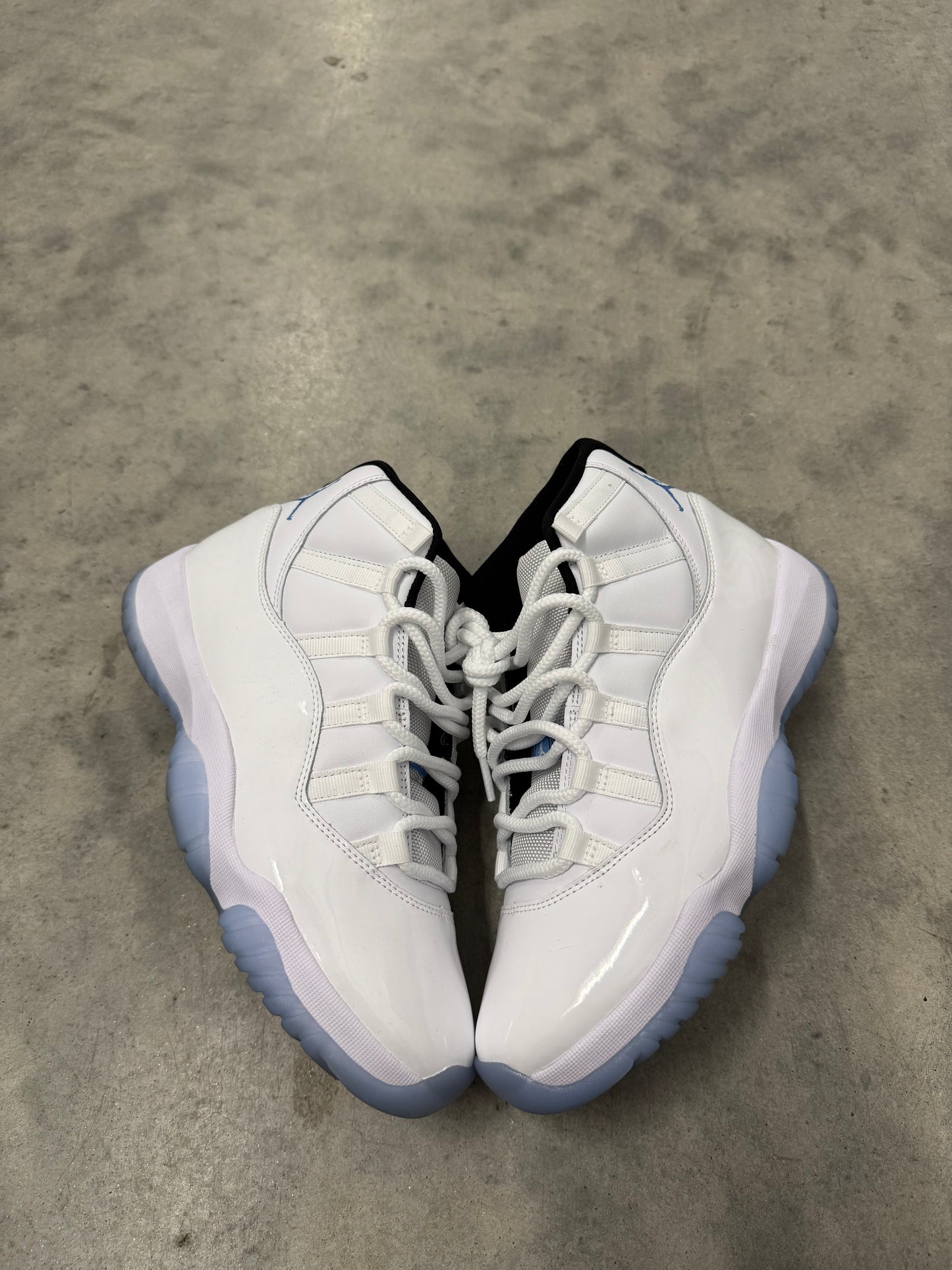 JORDAN 11 “ Legend Blue “