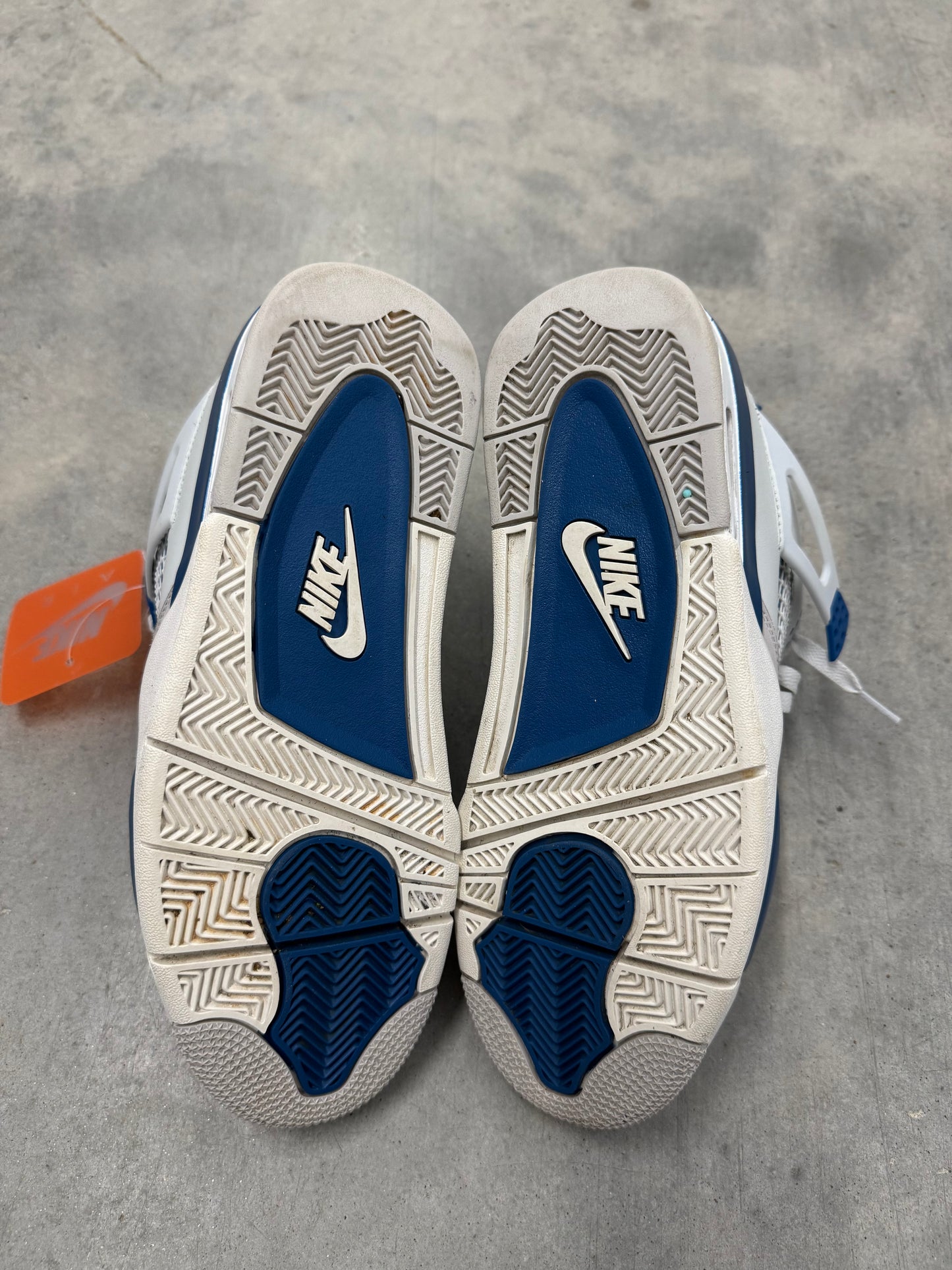 JORDAN 4 “ Military Blue “
