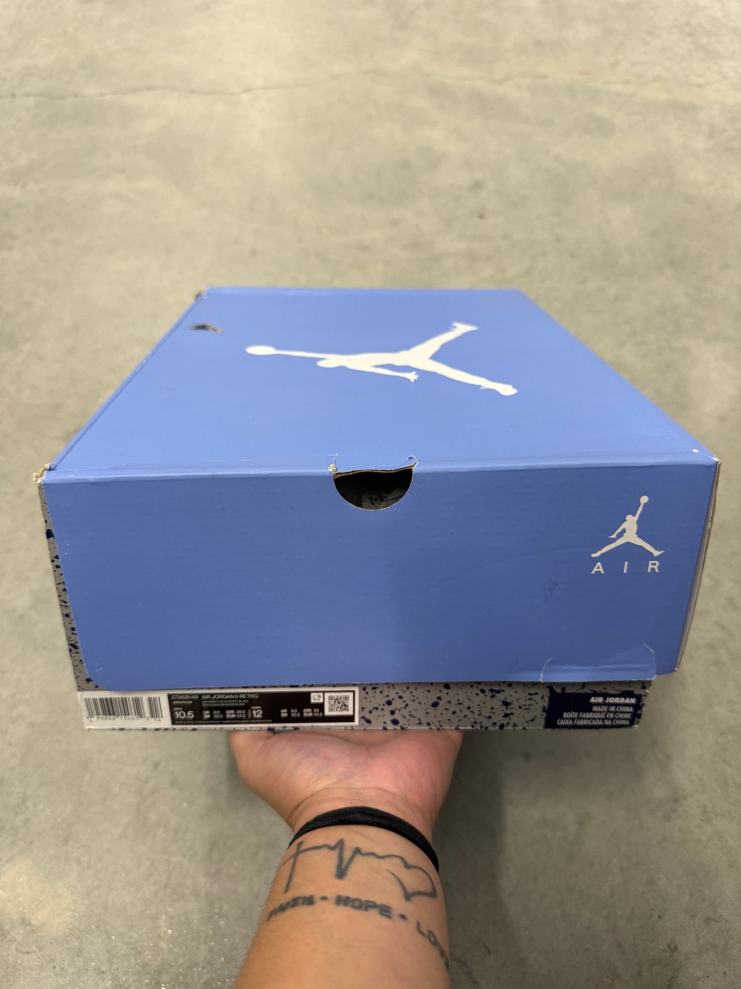 JORDAN 6 “ UNC Home “
