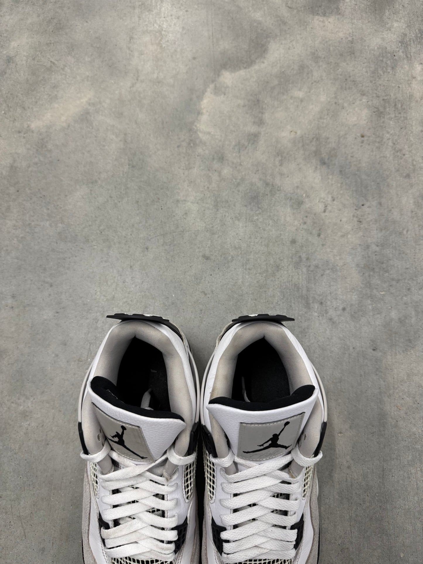 JORDAN 4 “ Military Black “