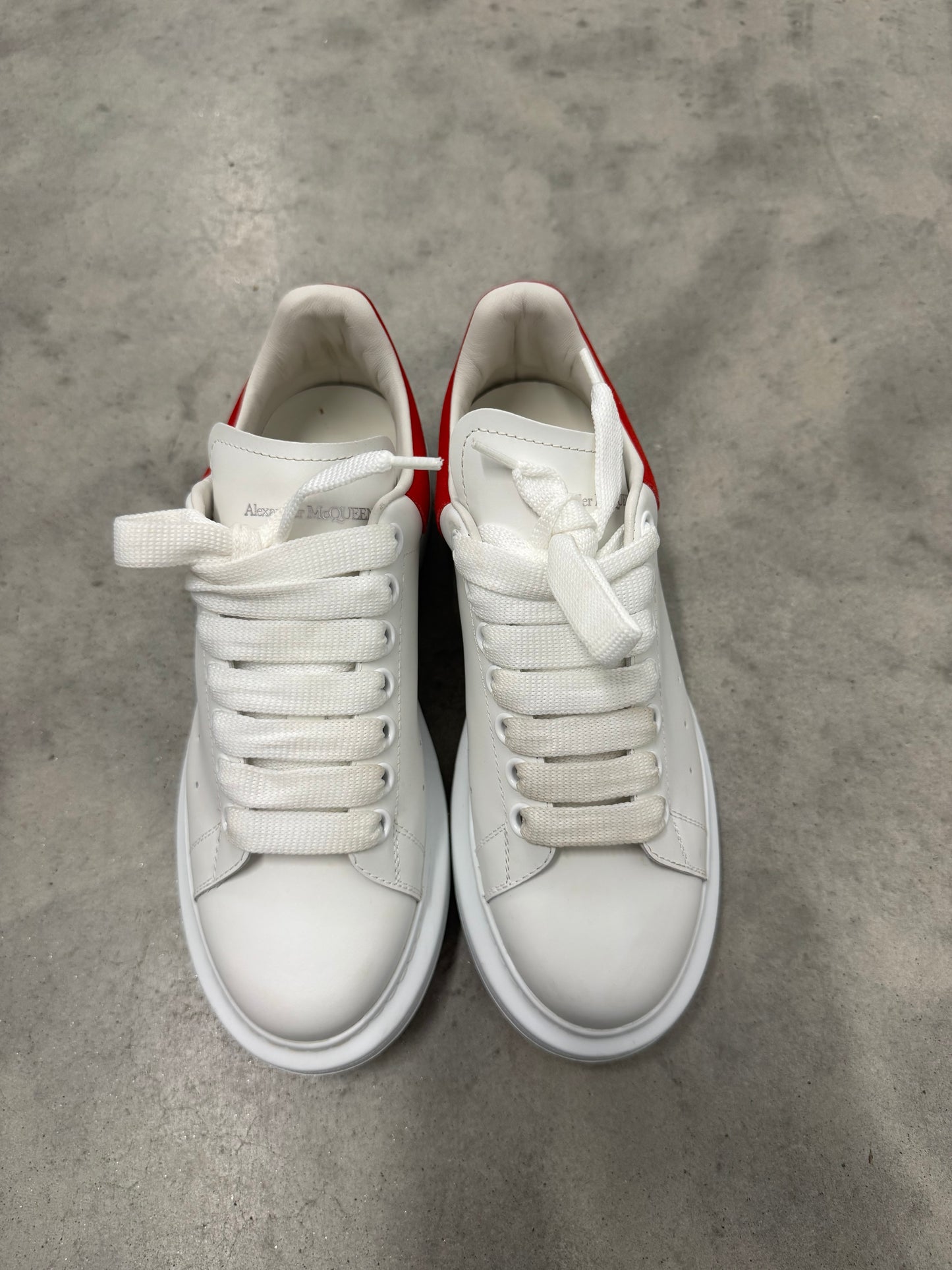 ALEXANDER MCQUEEN OVERSIZED SNEAKER “ Lust Red “
