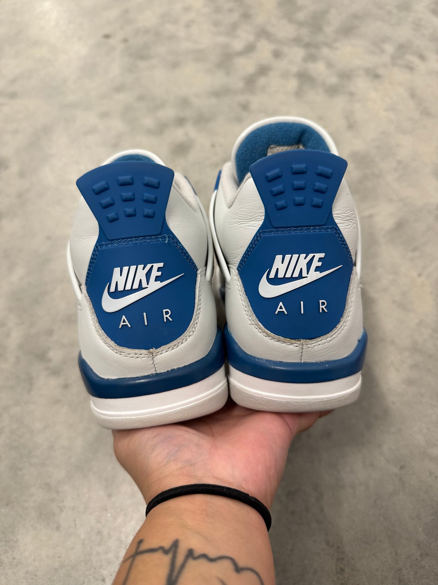 JORDAN 4 “ Military Blue “