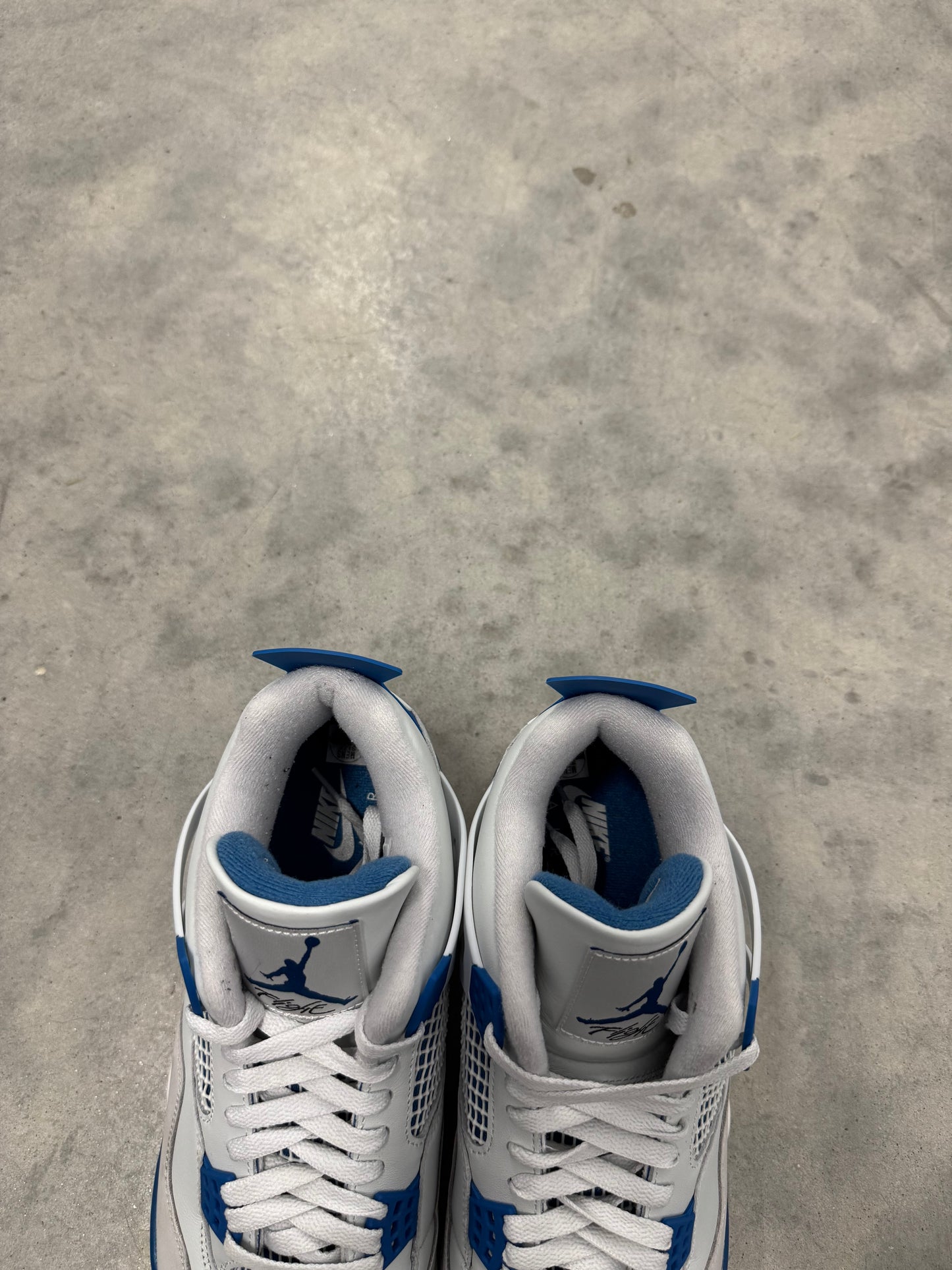 JORDAN 4 “ Military Blue “
