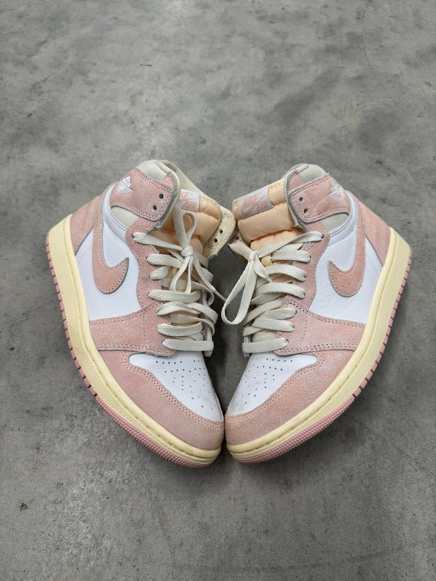 JORDAN 1 “ Washed Pink “