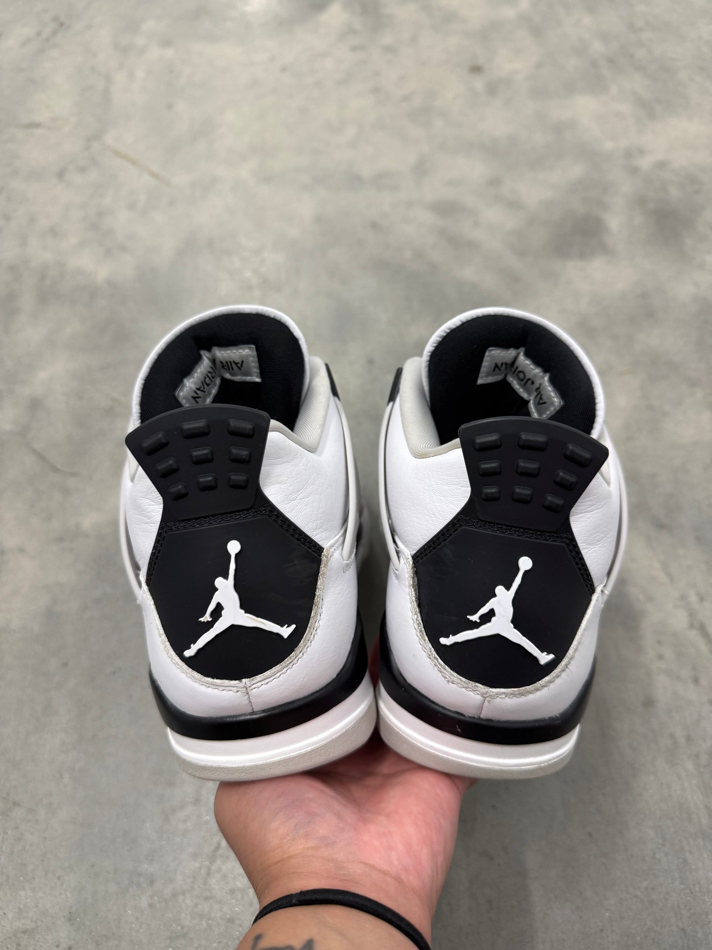 JORDAN 4 “ Military Black “