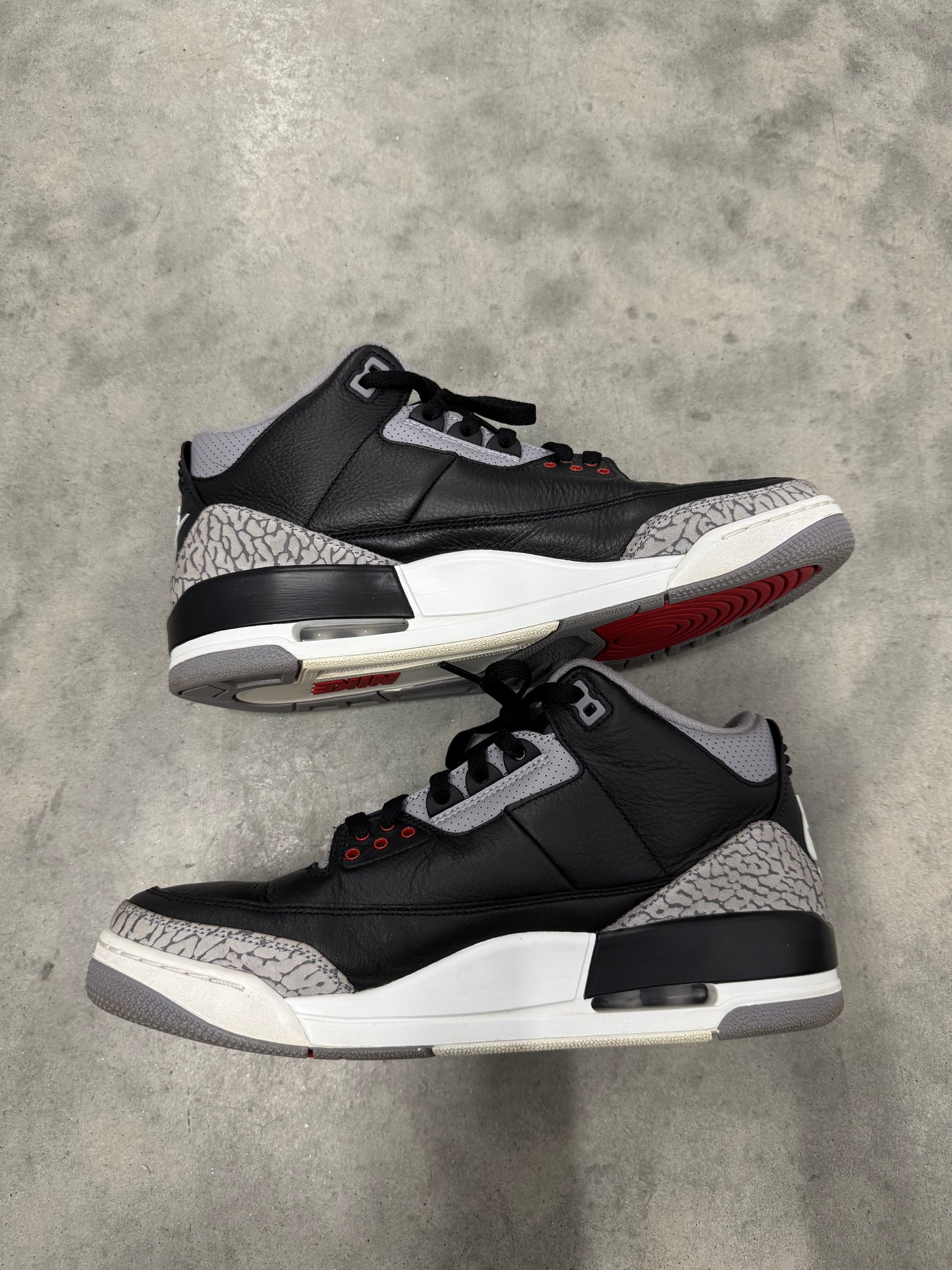 JORDAN 3 “ Black Cement “