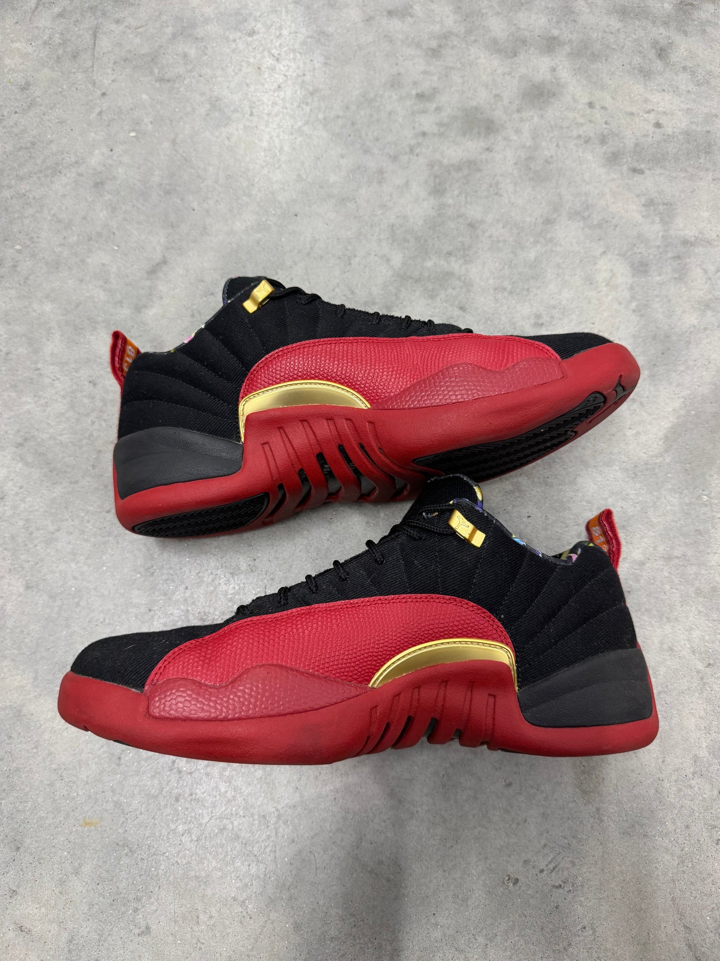 JORDAN 12 LOW SE “ Super Bowl “