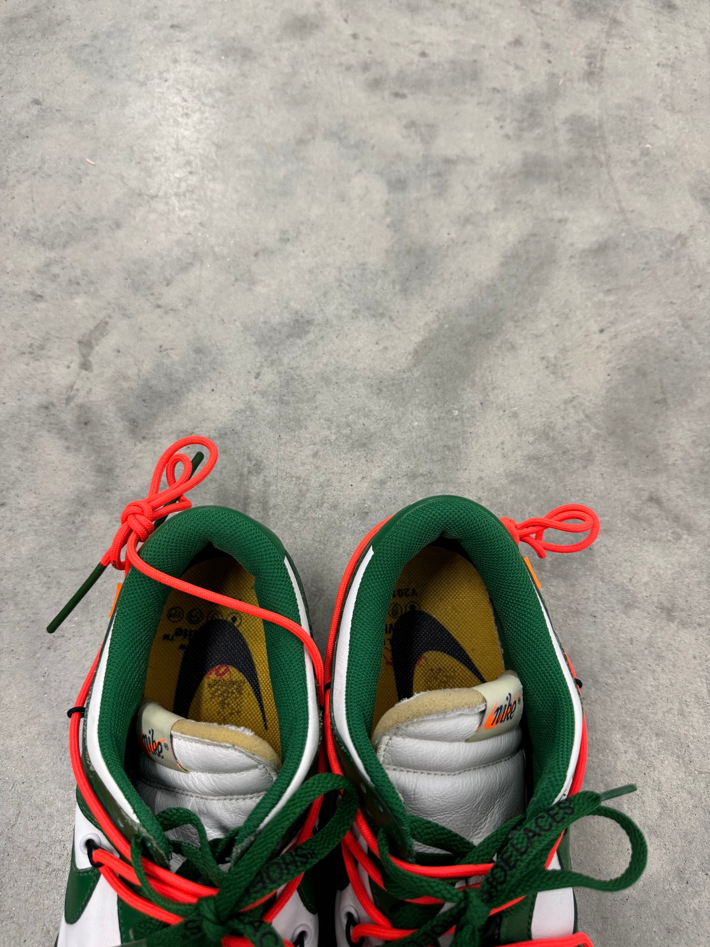 OFF-WHITE NIKE DUNK LOW “ Pine Green “