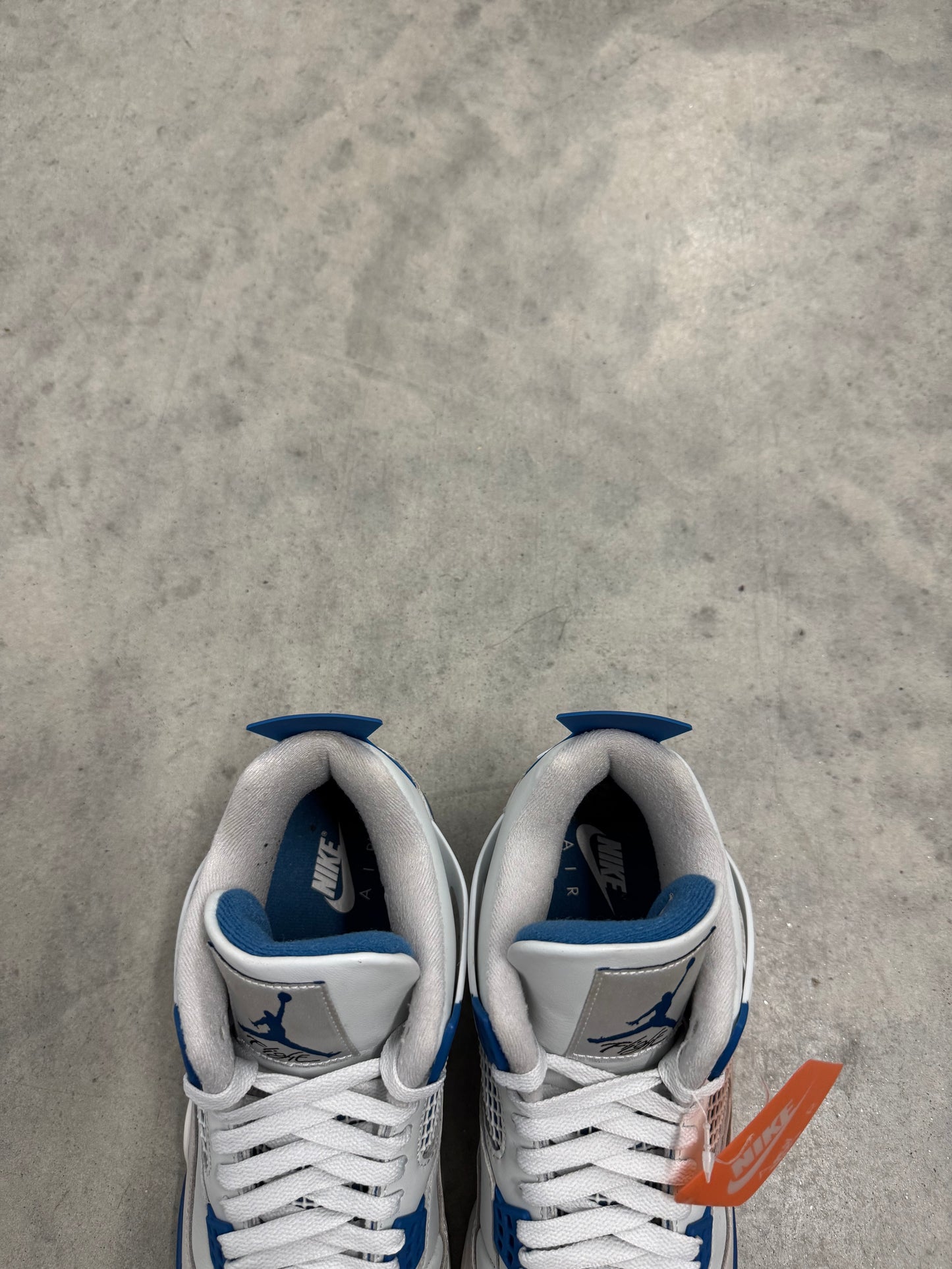 JORDAN 4 “ Military Blue “