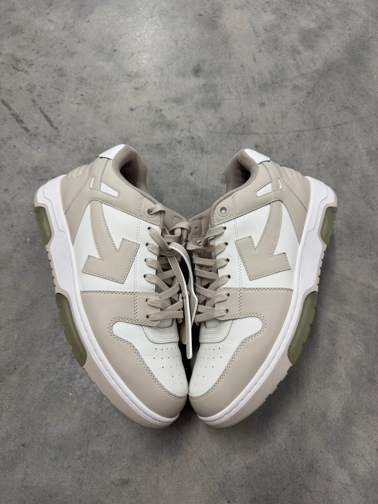 OFF-WHITE OUT OF OFFICE “ Beige “