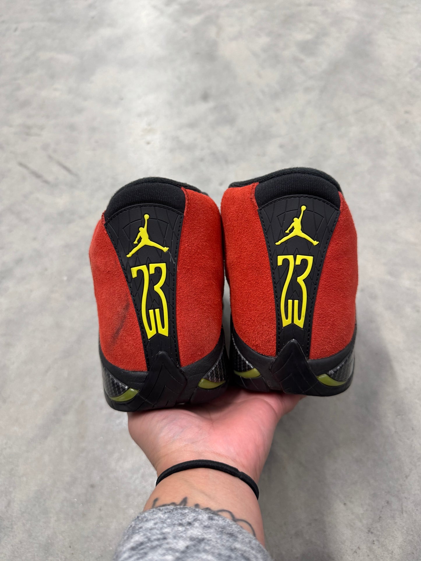 JORDAN 14 “ Ferrari “