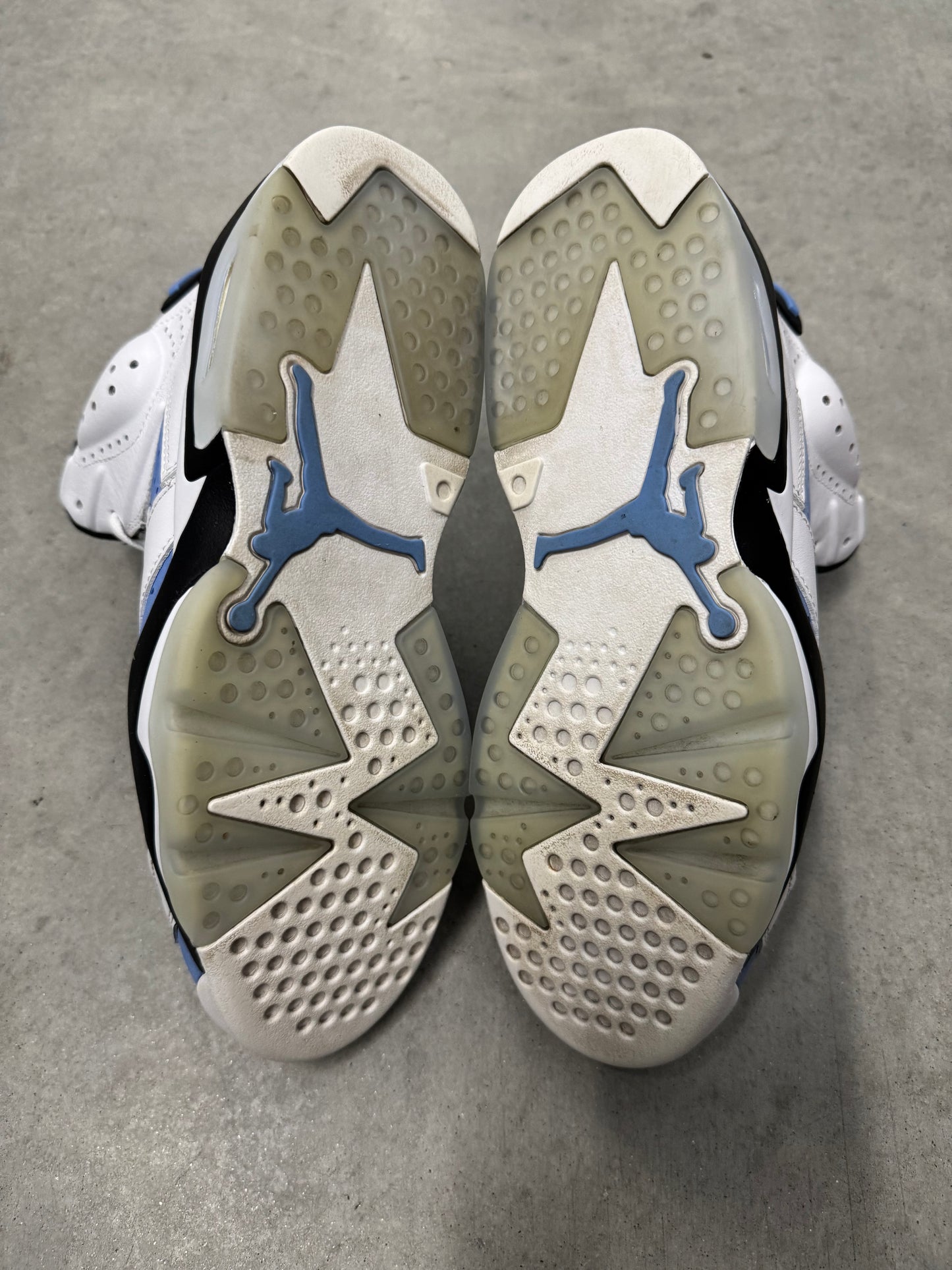 JORDAN 6 “ UNC Home “