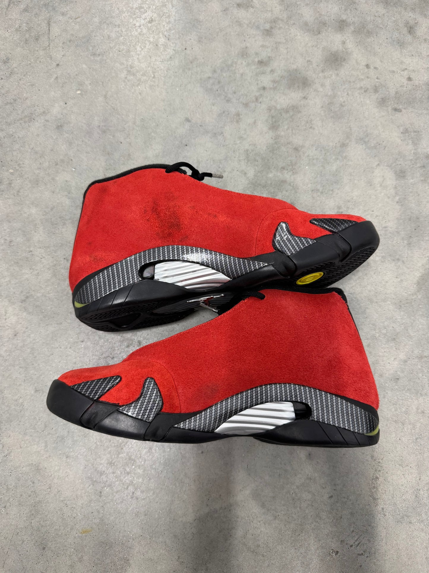 JORDAN 14 “ Ferrari “
