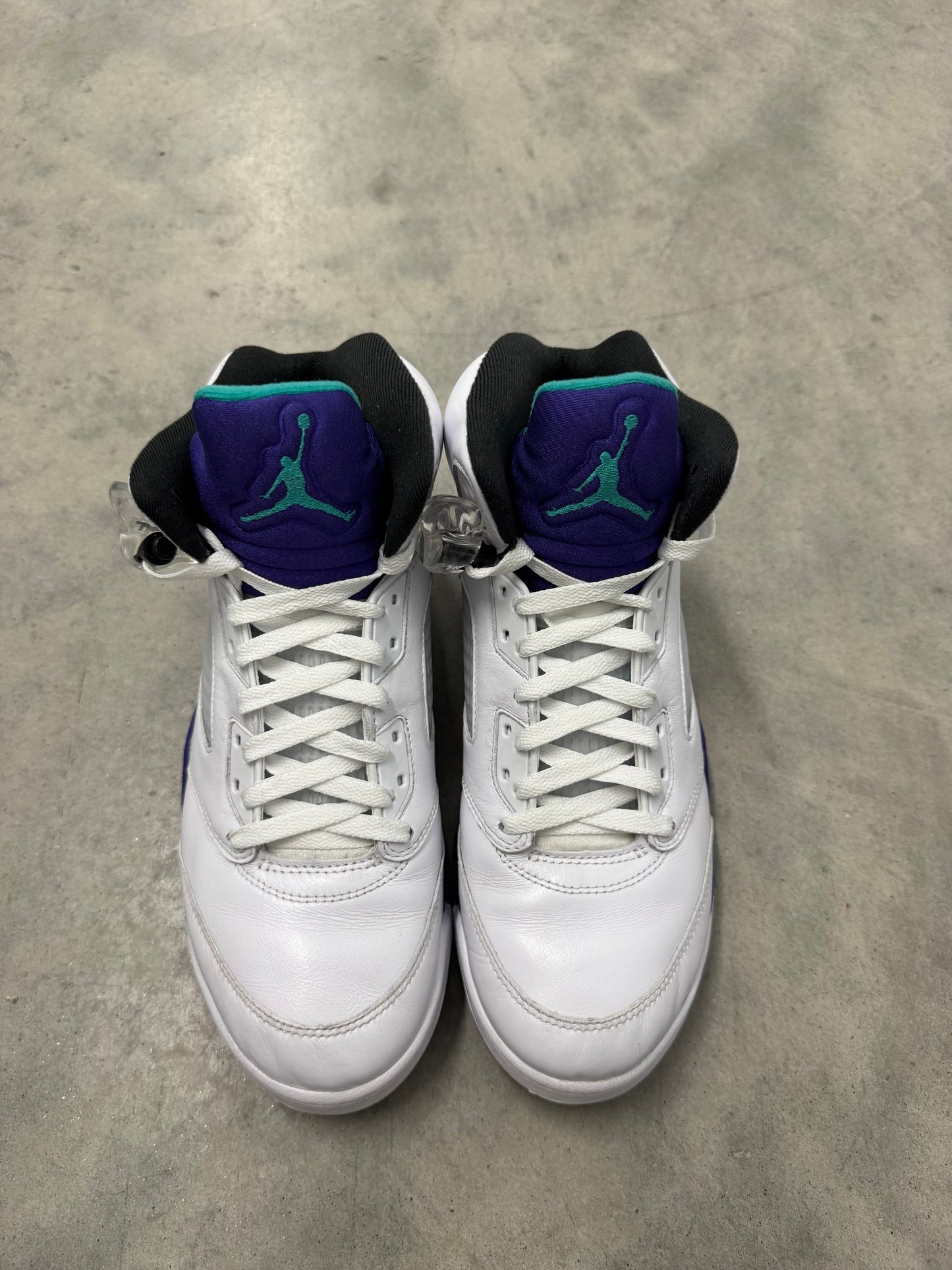 JORDAN 5 “ Grape “