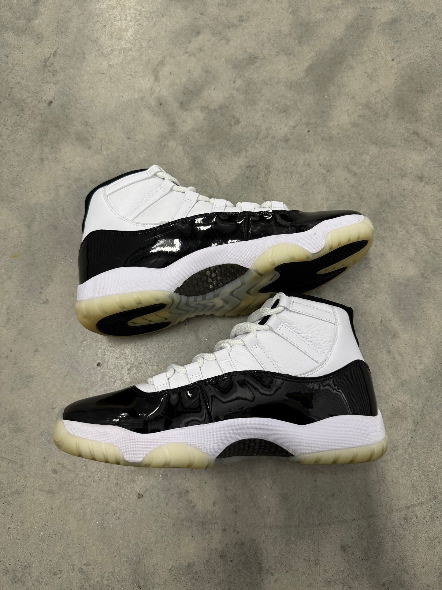 JORDAN 11 “ Defining Moments “