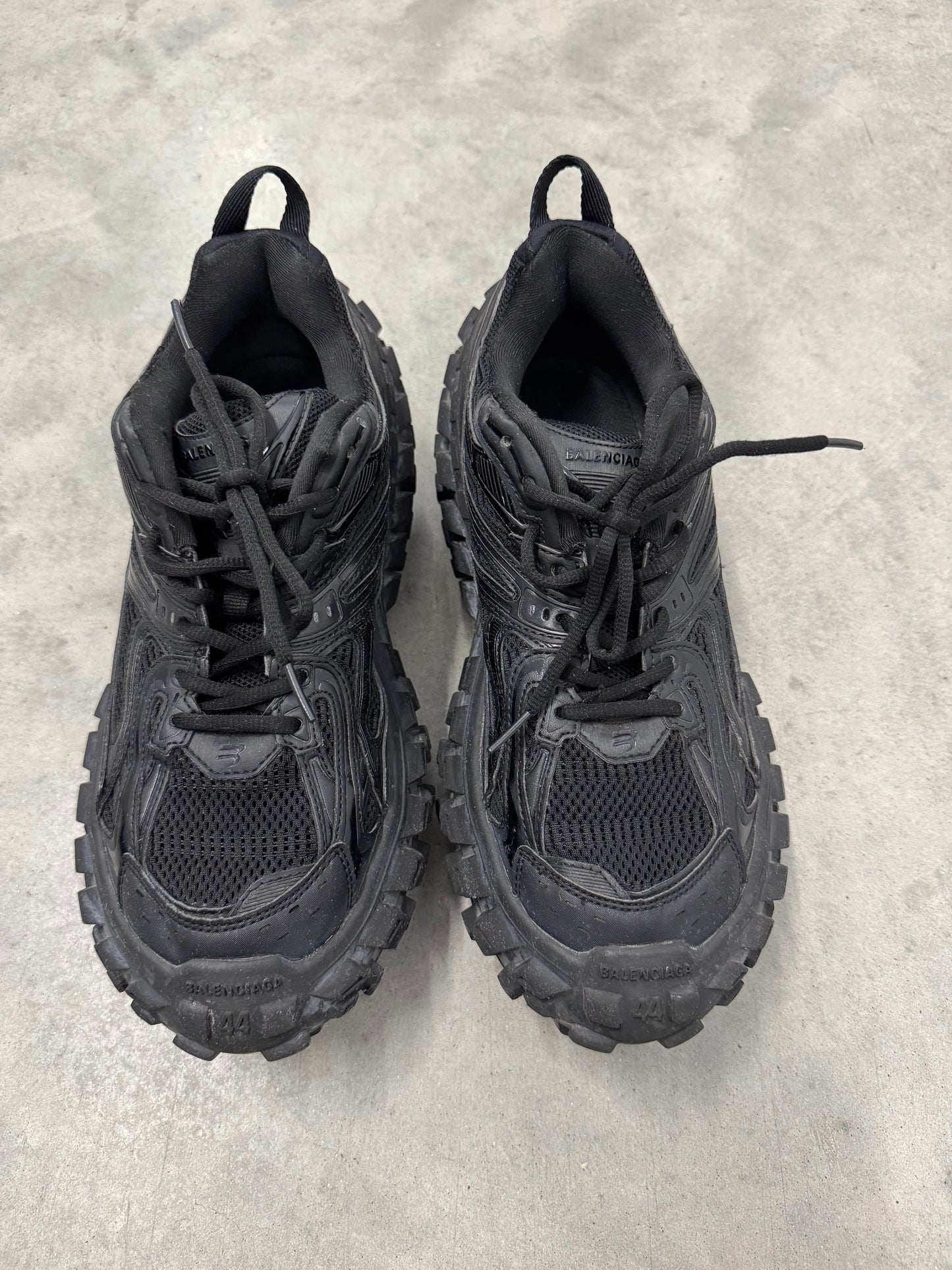 BALENCIAGA DEFENDER SNEAKER “ Worn Out - Black “