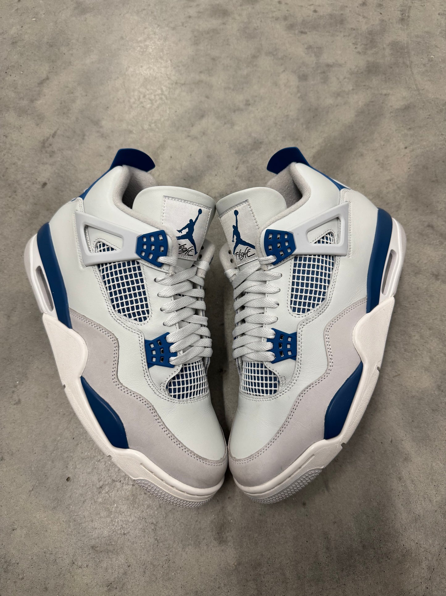 JORDAN 4 “ Military Blue “