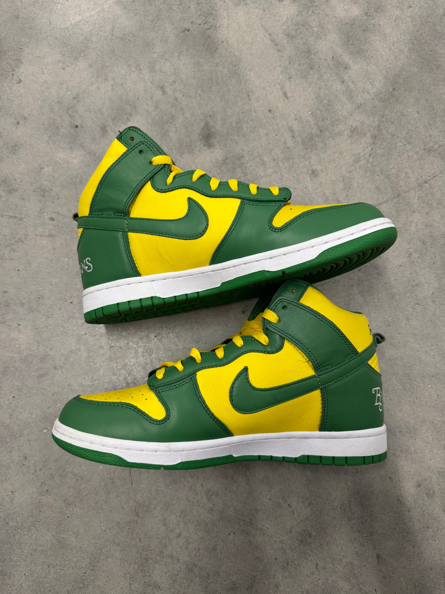 NIKE SUPREME DUNK HIGH “ By Any Means - Brazil “