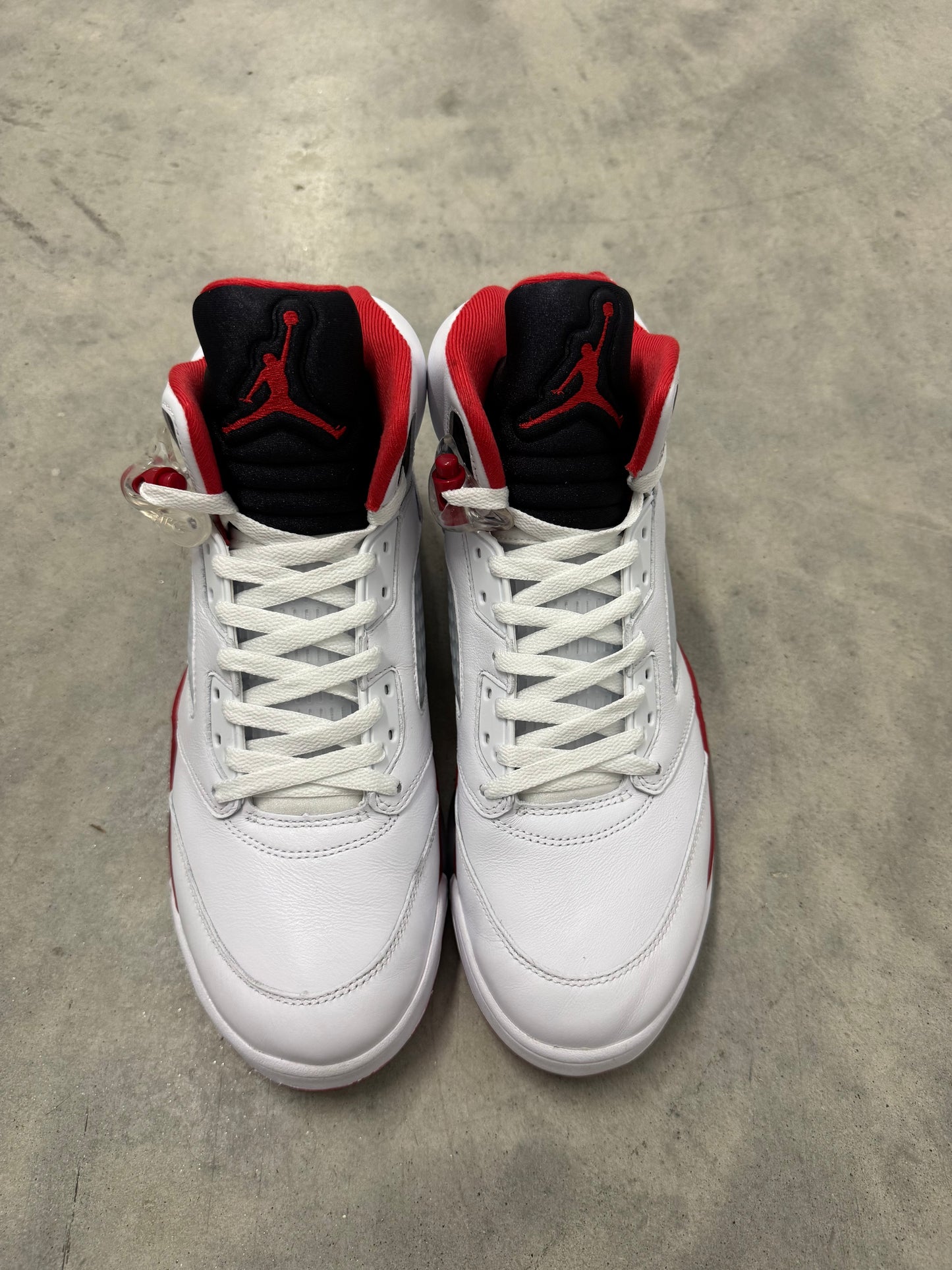 JORDAN 5 “ Fire Red “