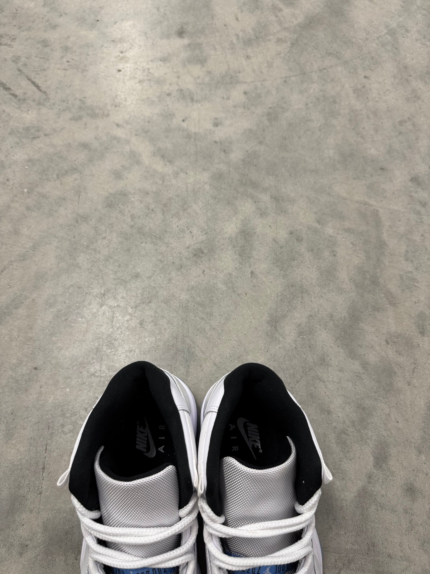 JORDAN 11 “ Legend Blue “