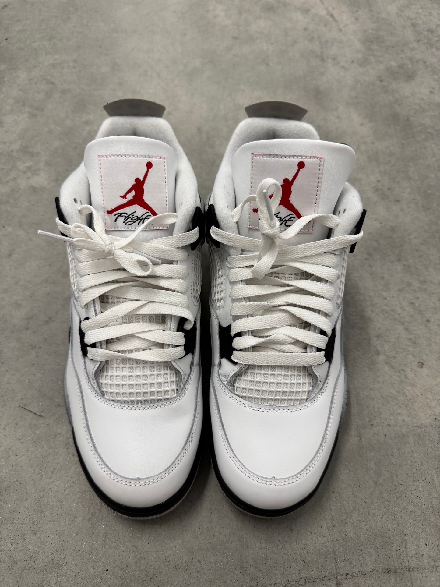 JORDAN 4 “ White Cement “ ( 2025 )