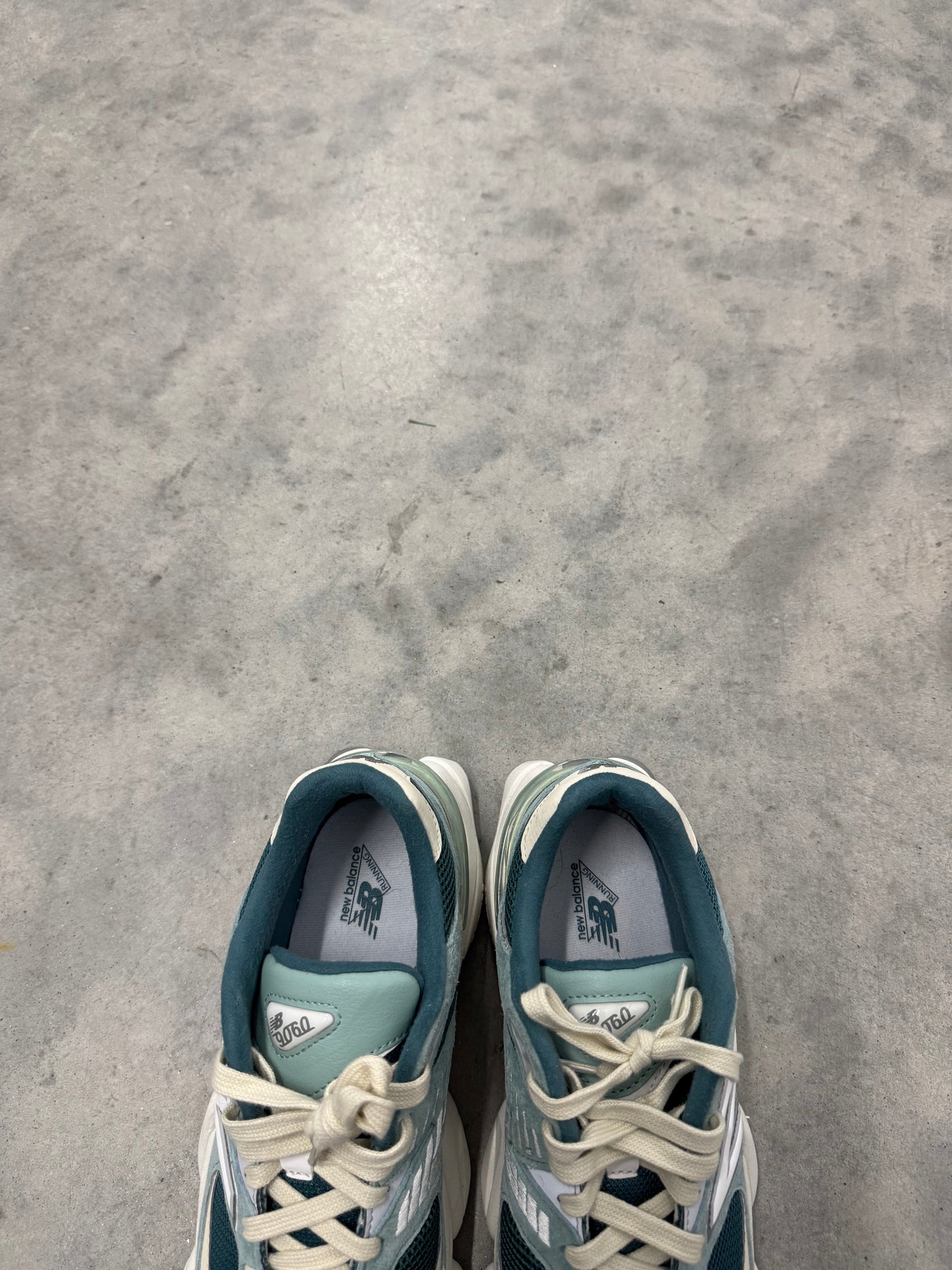 NEW BALANCE 9060 “ New Spruce Salt Marsh “