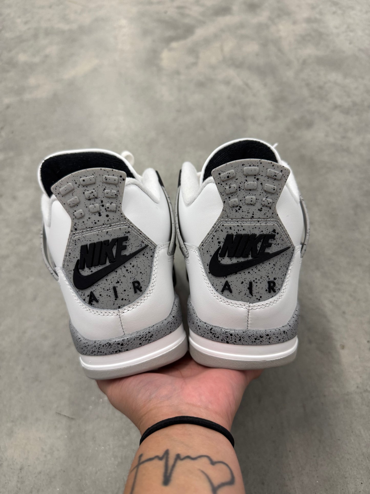 JORDAN 4 “ White Cement “ ( 2025 )