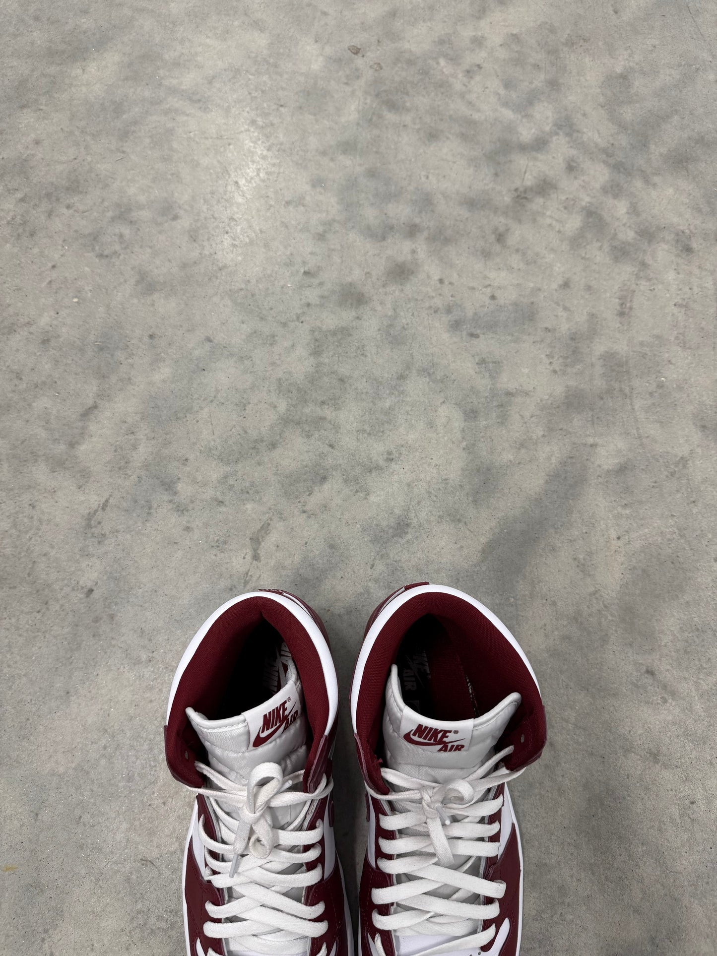 JORDAN 1 “ Artisanal Red “