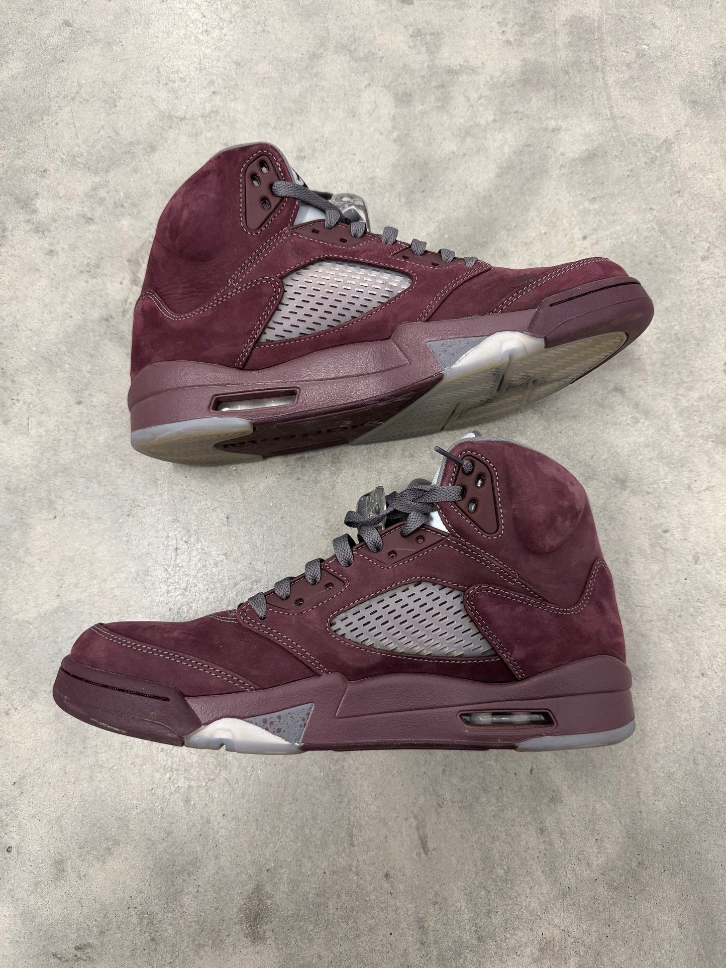 JORDAN 5 “ Burgundy “