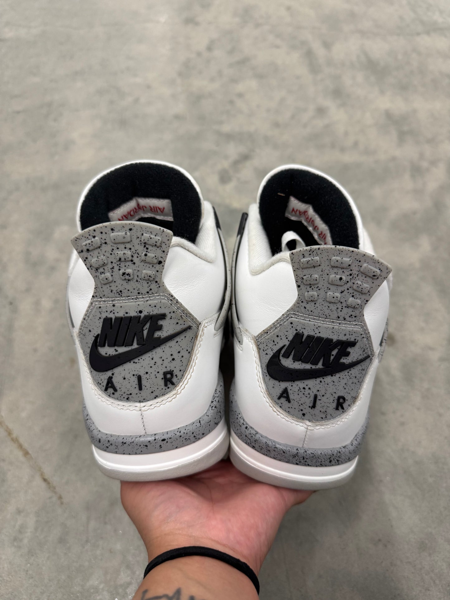 JORDAN 4 “ White Cement “