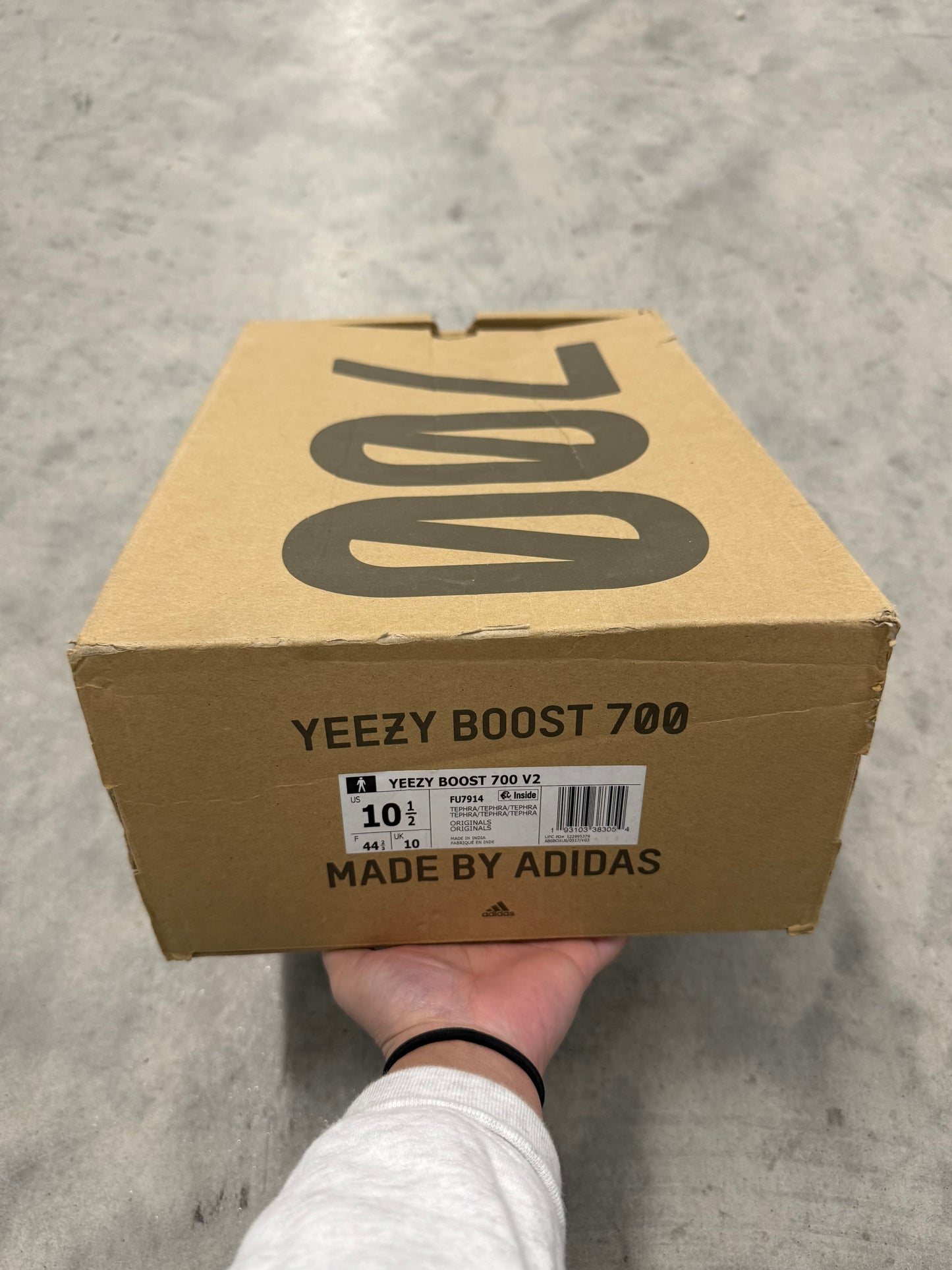 YEEZY BOOST 700 V2 “ Tephra “
