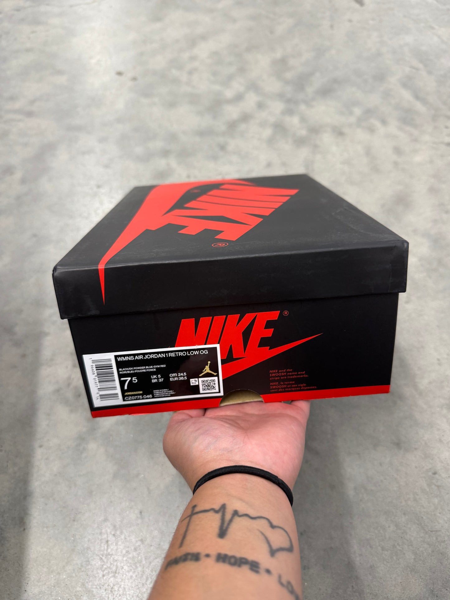 JORDAN 1 LOW “ NC to CHI “