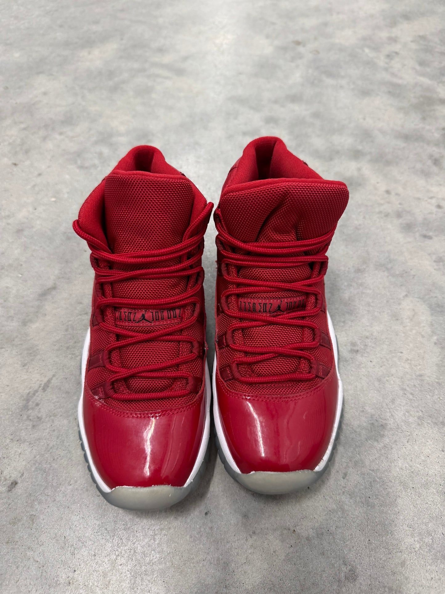 JORDAN 11 “ Win Like 96 “
